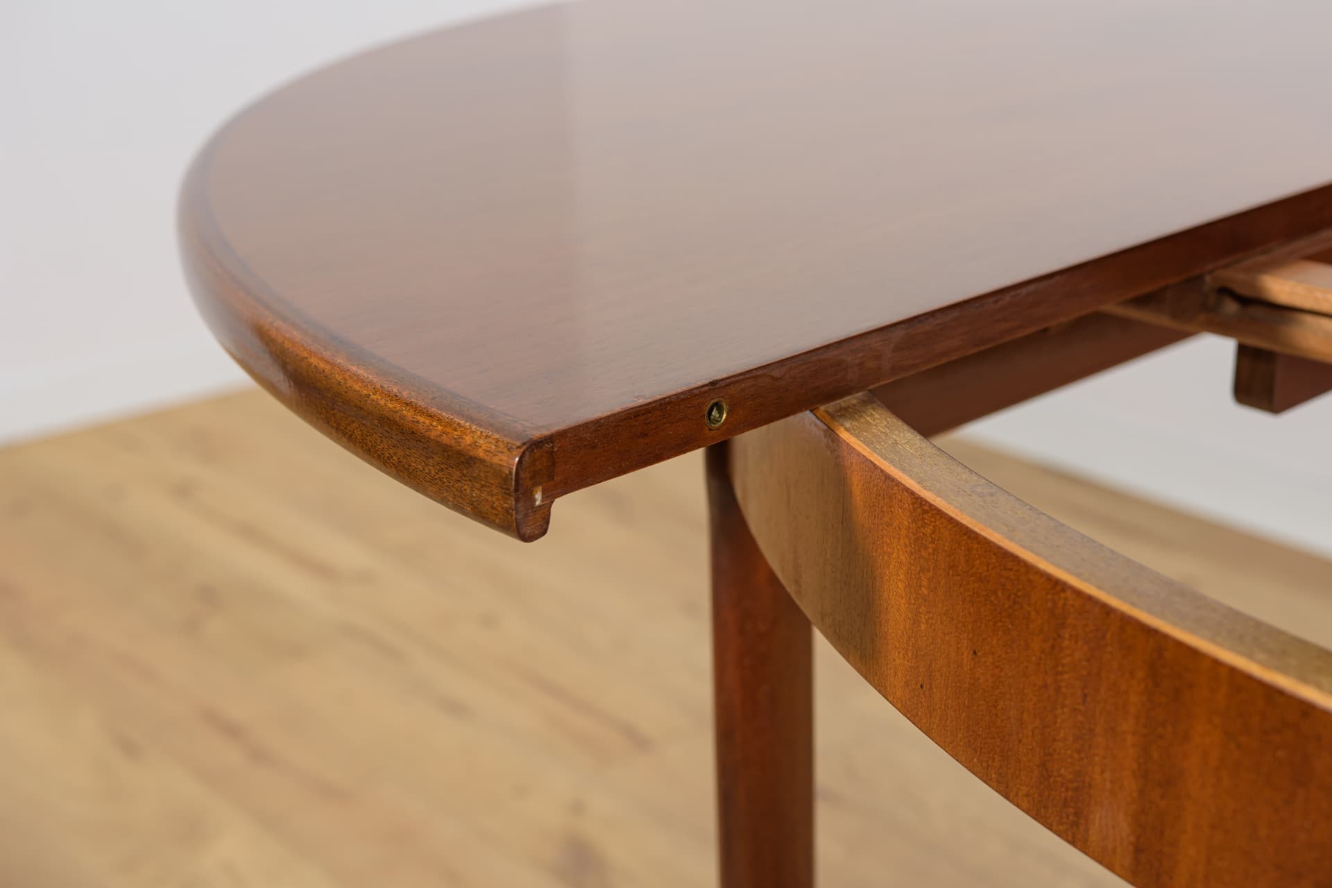 Okrągły rozkładany stół, McIntosh, Wielka Brytania, lata 60 - 92849