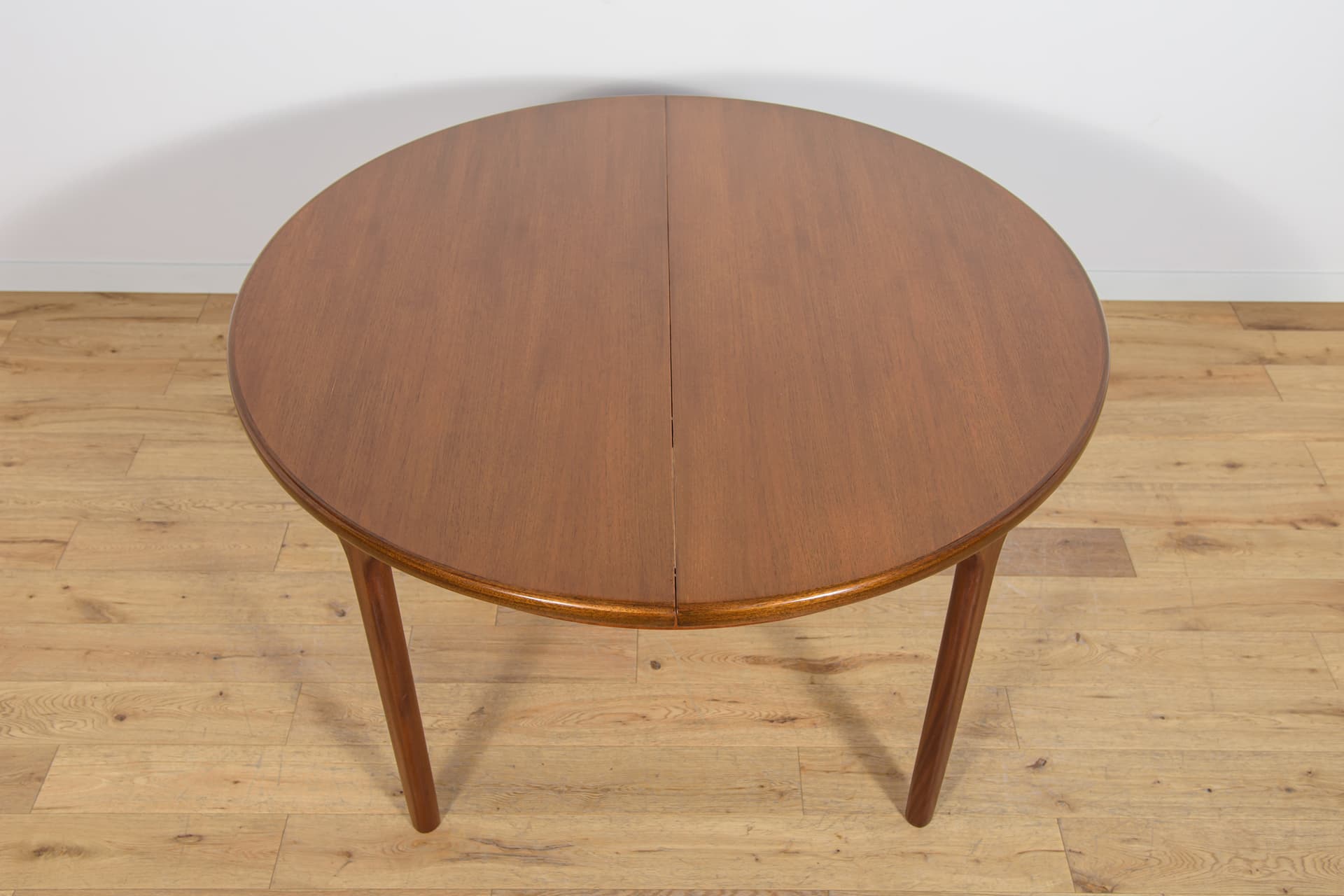 Okrągły rozkładany stół, McIntosh, Wielka Brytania, lata 60 - 92839