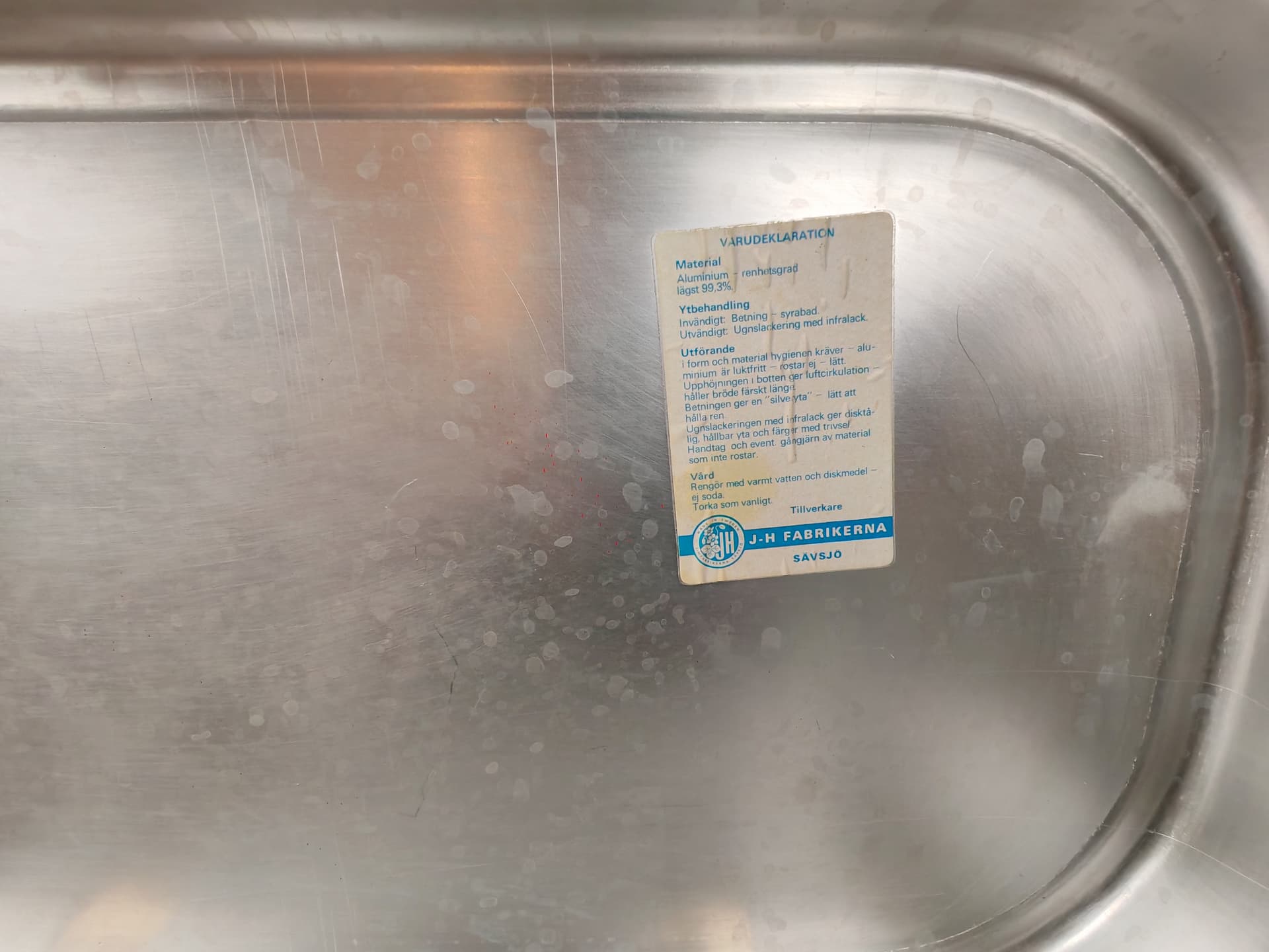 Pudełko na lunch, czerwony, metal emaliowany, Szwecja, lata 60. - 92907