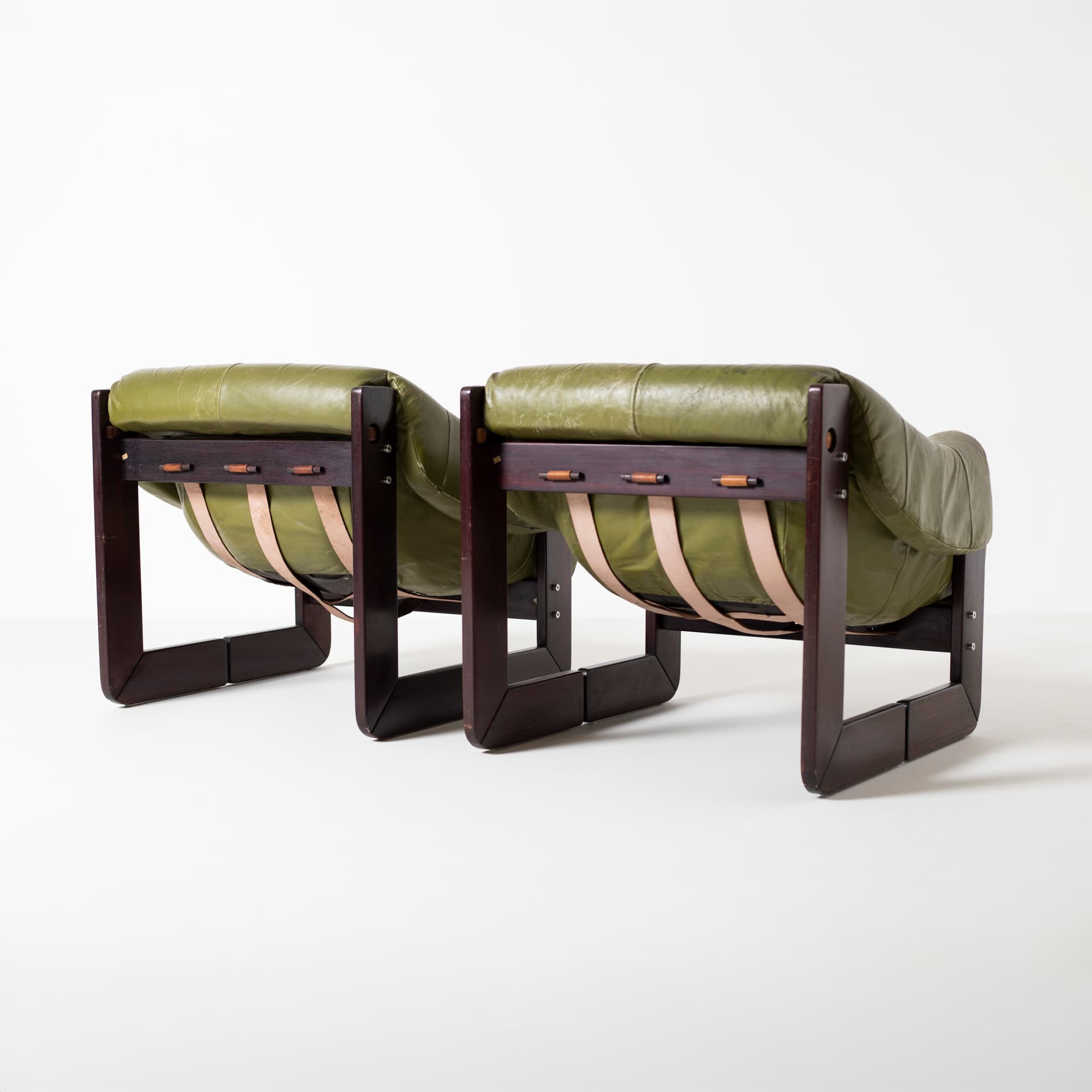 Pair of armchairs MP 97, green natural leather, jatoba, by P. Lafer, MOVEIS LAFER, Brazil, 1970s. - 93898