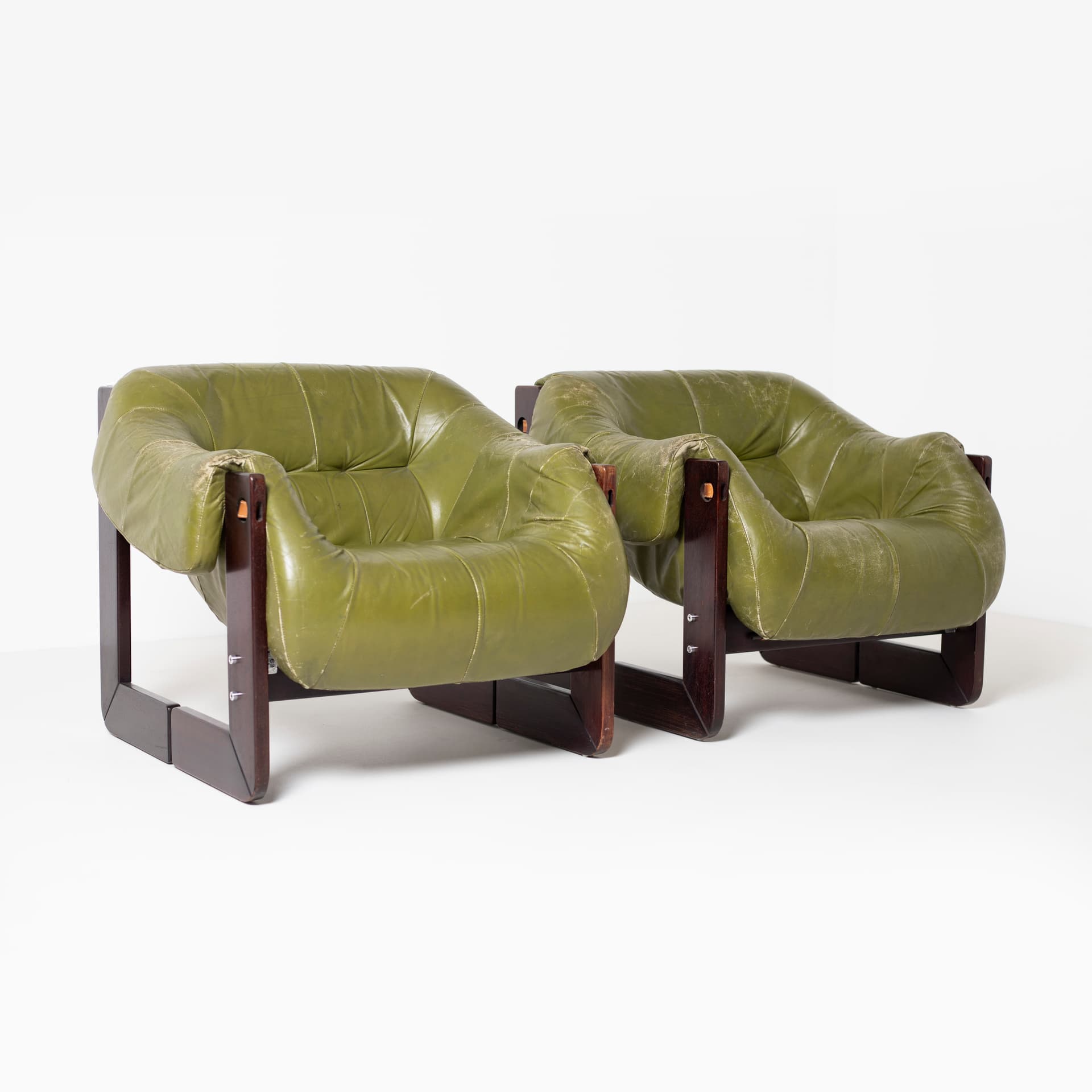 Pair of armchairs MP 97, green natural leather, jatoba, by P. Lafer, MOVEIS LAFER, Brazil, 1970s. - 93897
