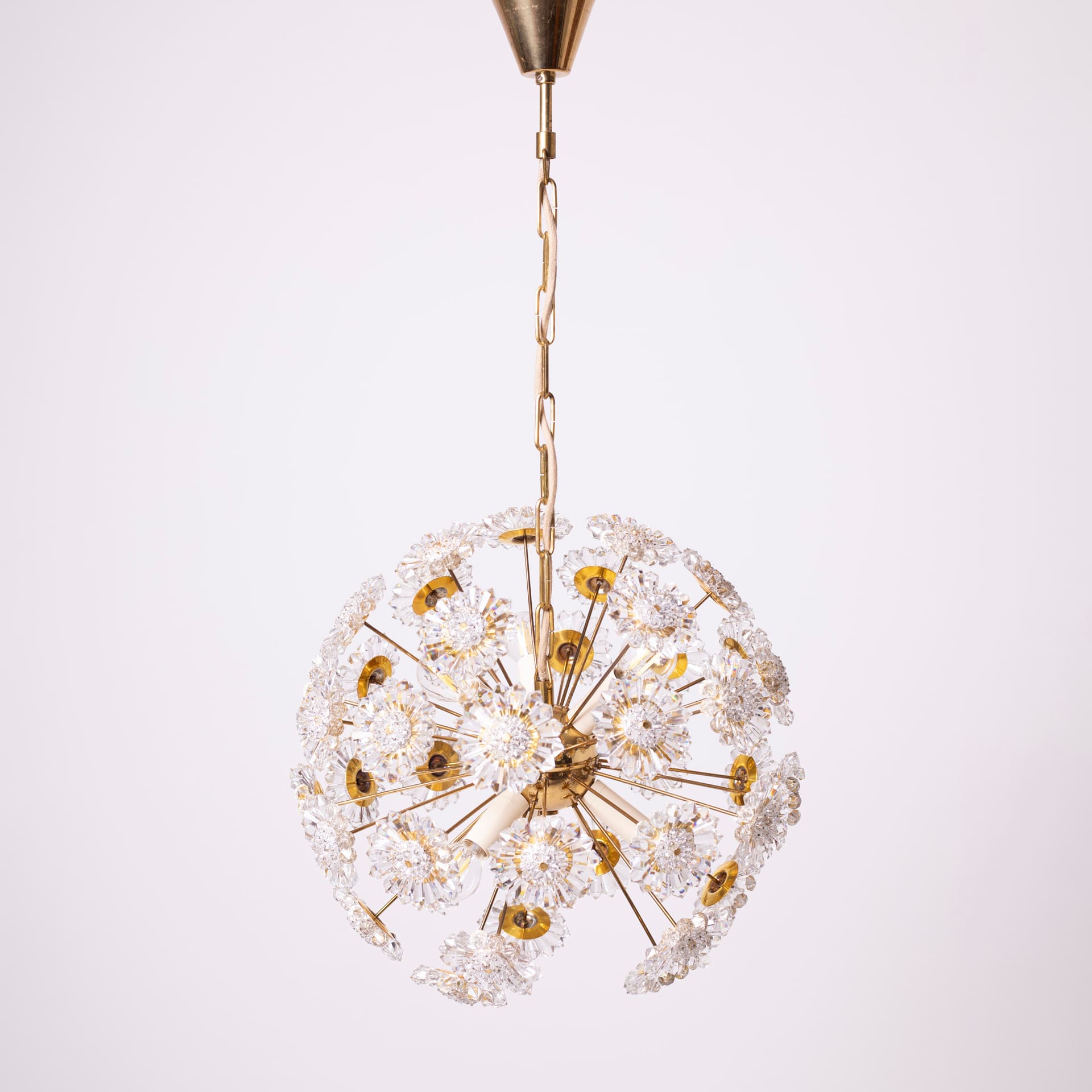 Żyrandol Sputnik, mosiądz złoty, szkło kryształowe, Kamenický Šenov, Czechosłowacja, lata 70. - 93922