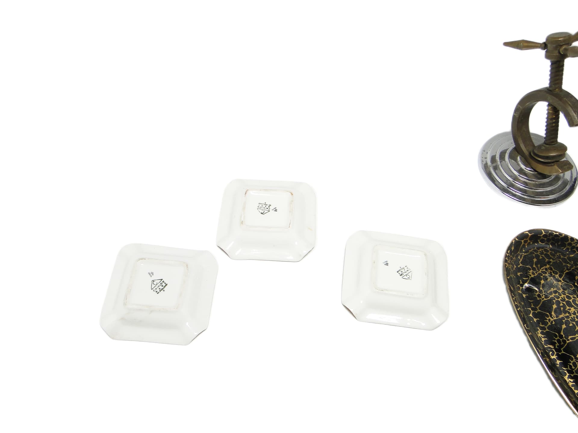 Zestaw trzech popielniczek brydżowych, mid-century modern, porcelana, Ćmielów, Polska, lata 60. - 95175