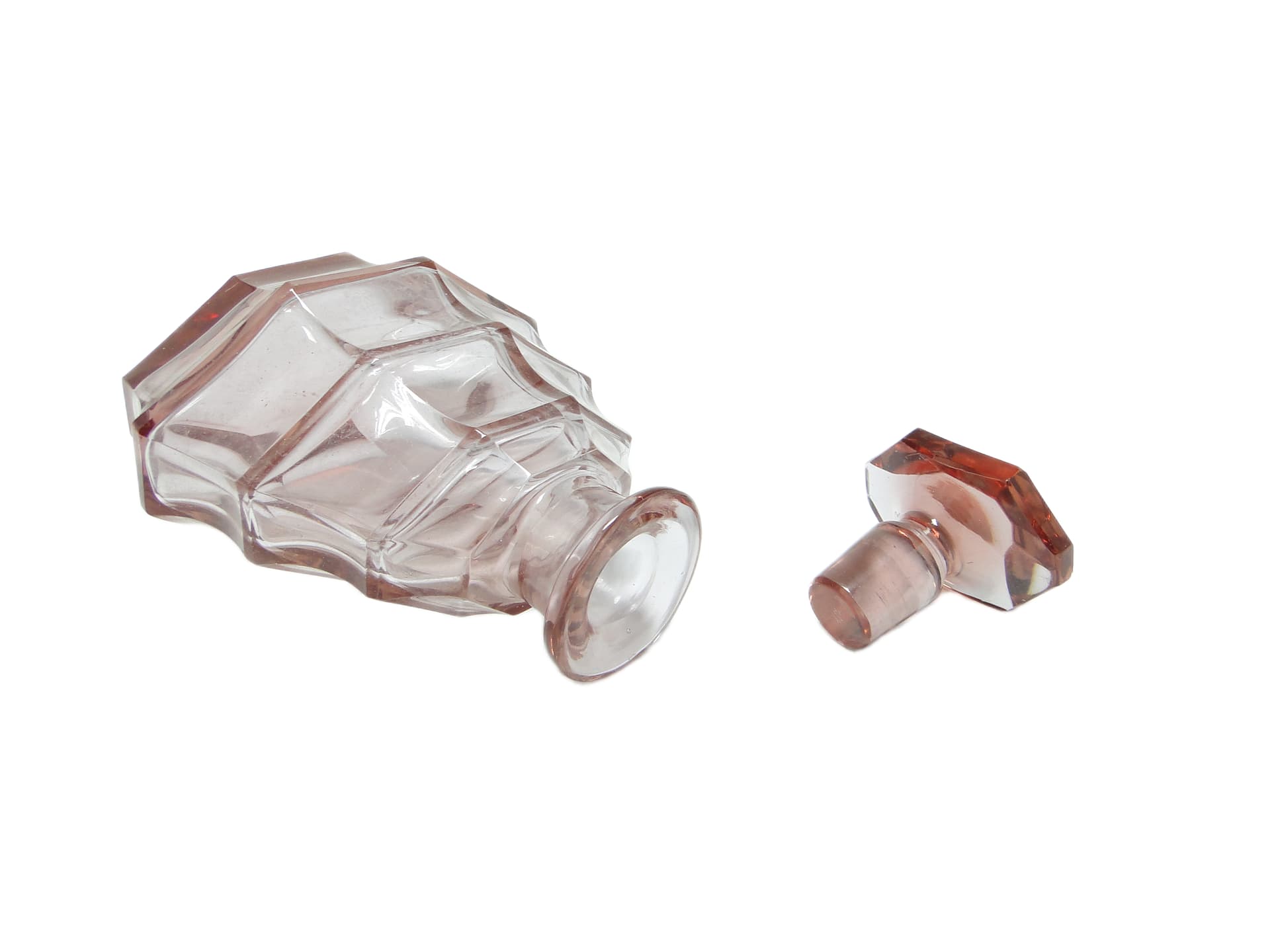 Karafka art déco, kryształ różowy, Moser, Czechosłowacja, lata 30. - 95417