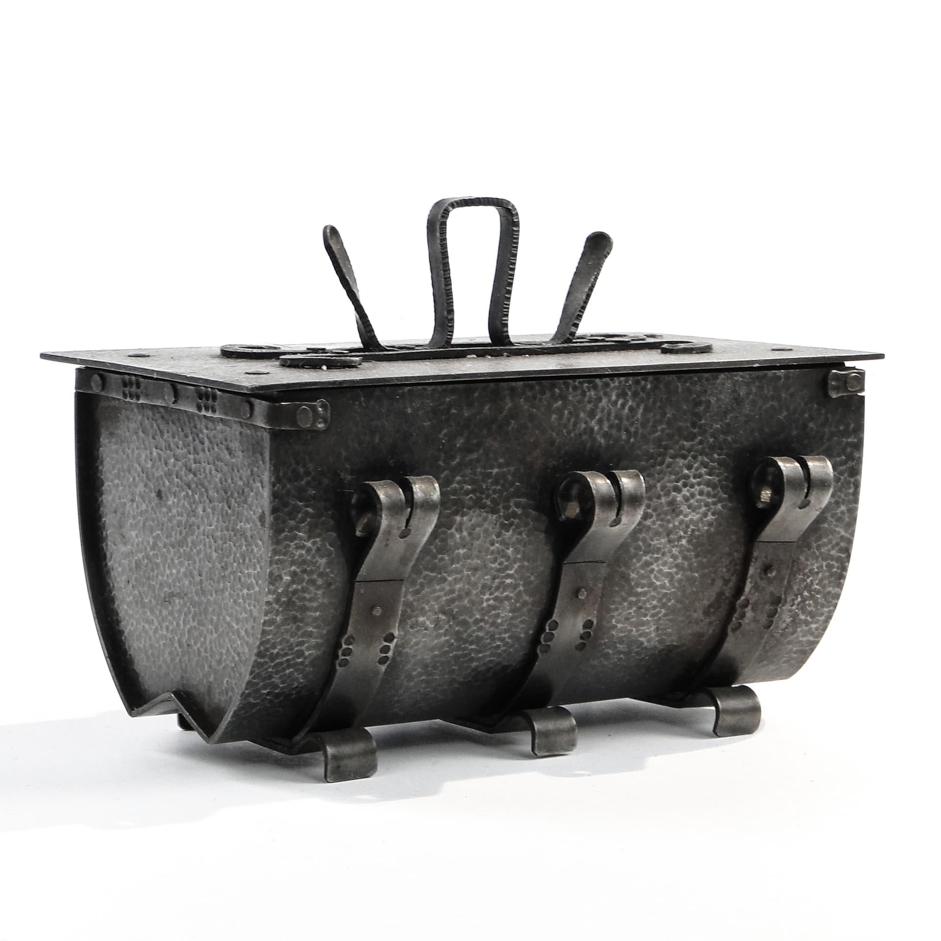 Brutalist cigar box, hammered grey steel, Poland, 1970s. - 97573