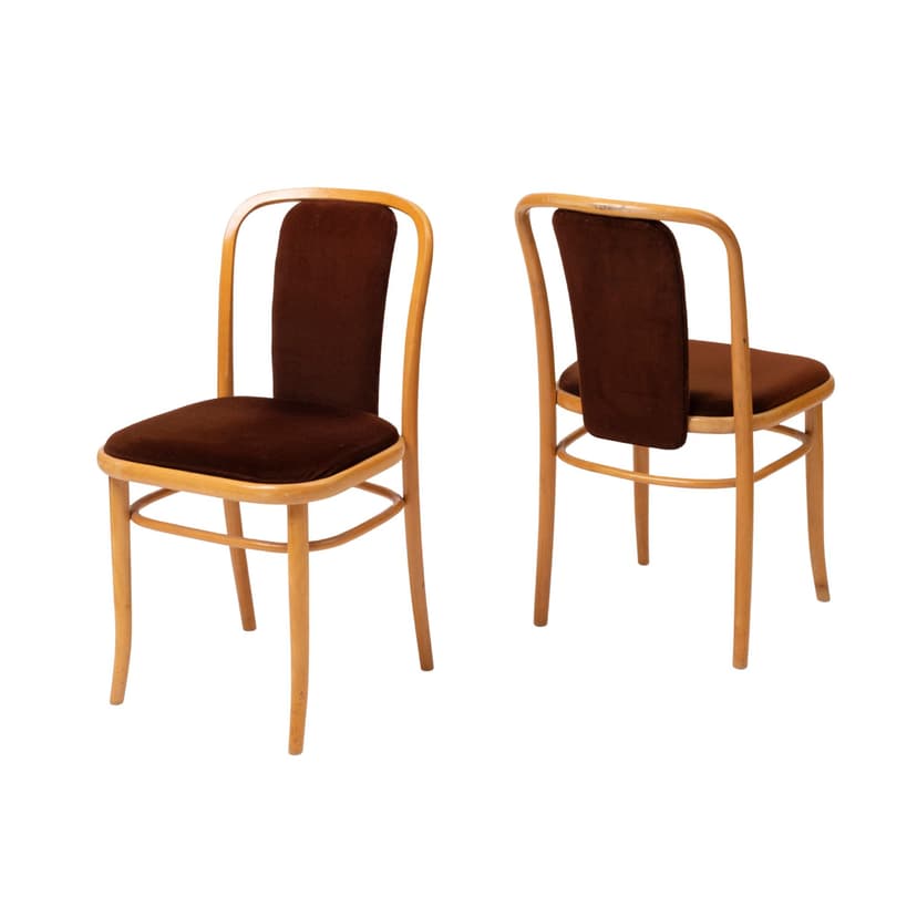 Komplet dwóch krzeseł, buk brązowy, velvet brązowy ciemny, TON, Czechosłowacja, lata 60.