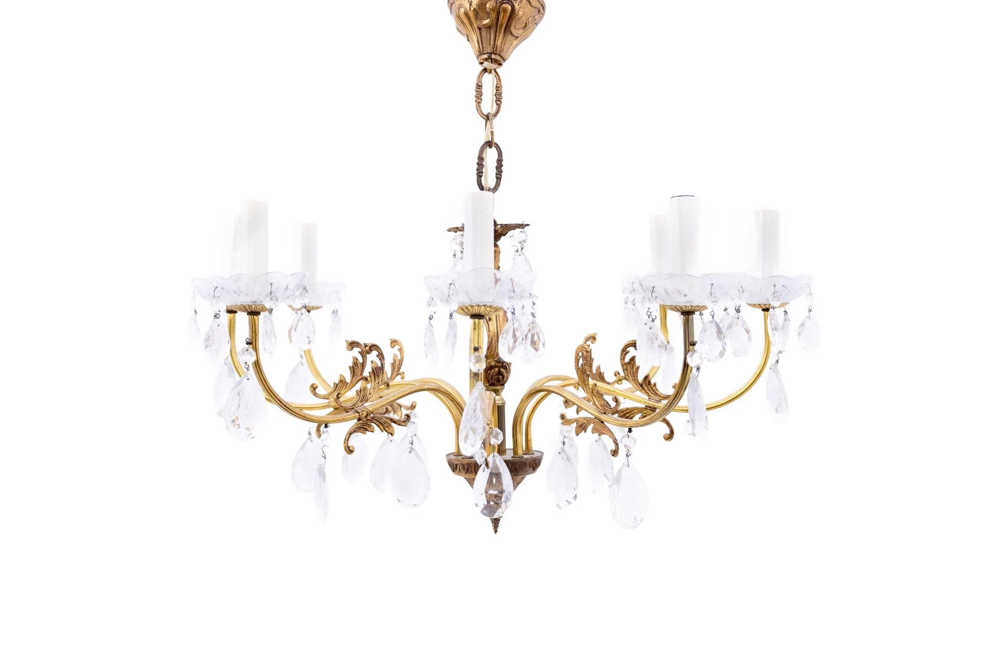 Złoty mosiężny żyrandol z kryształami, Europa Północna, lata 60.