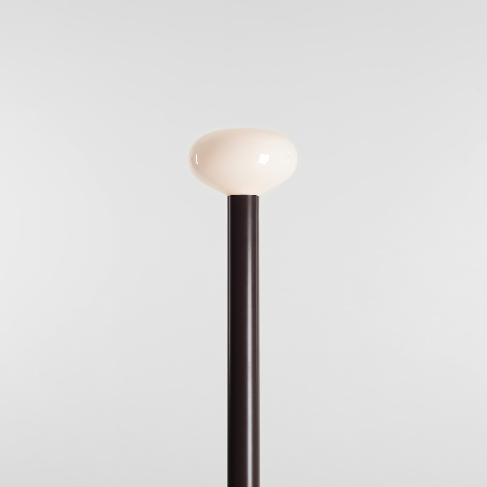 Lampa stojąca Flo brązowa, Artera - 103360