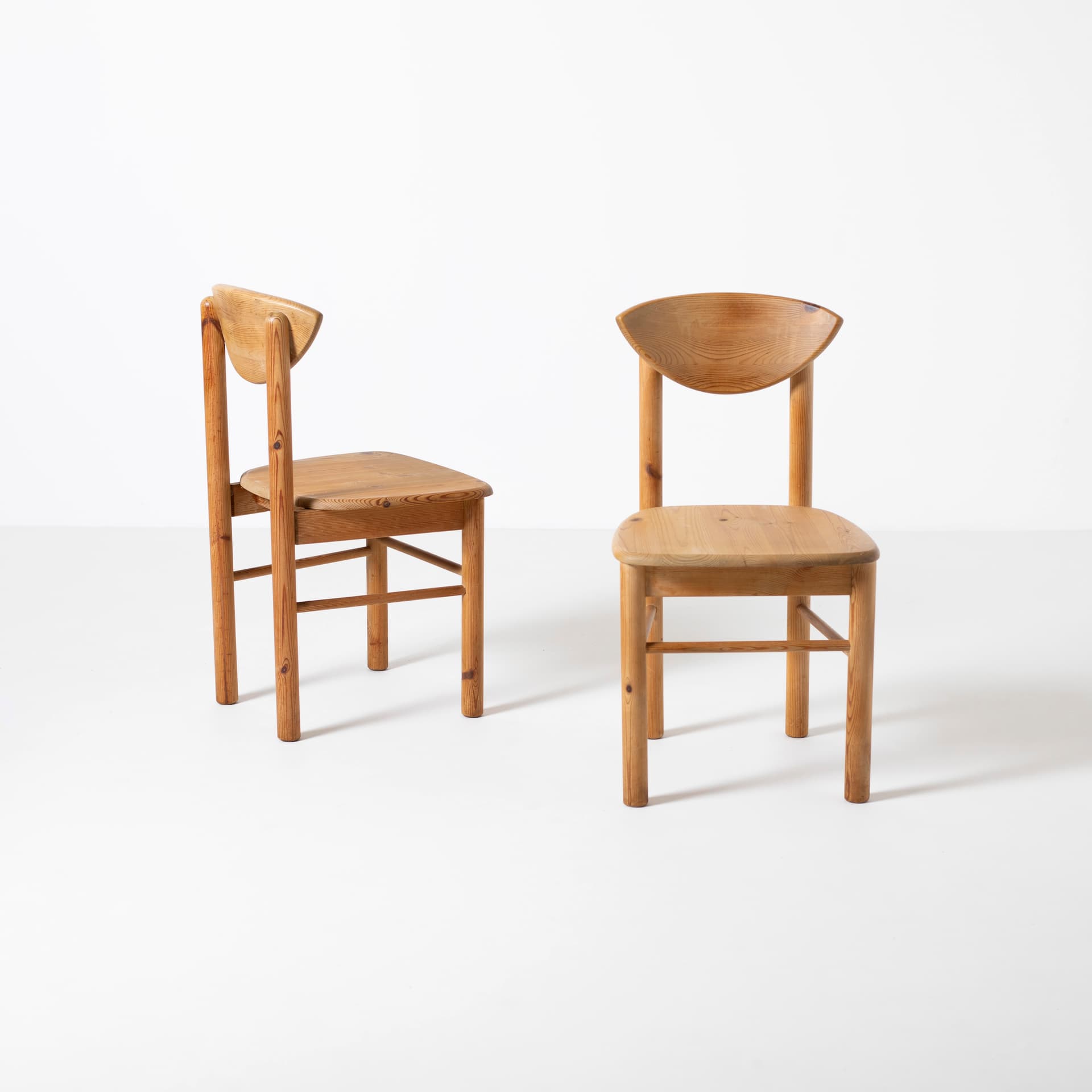 komplet czterech krzeseł jadalnianych, sosna jasnobrązowa, Dania, lata 70. - 96244