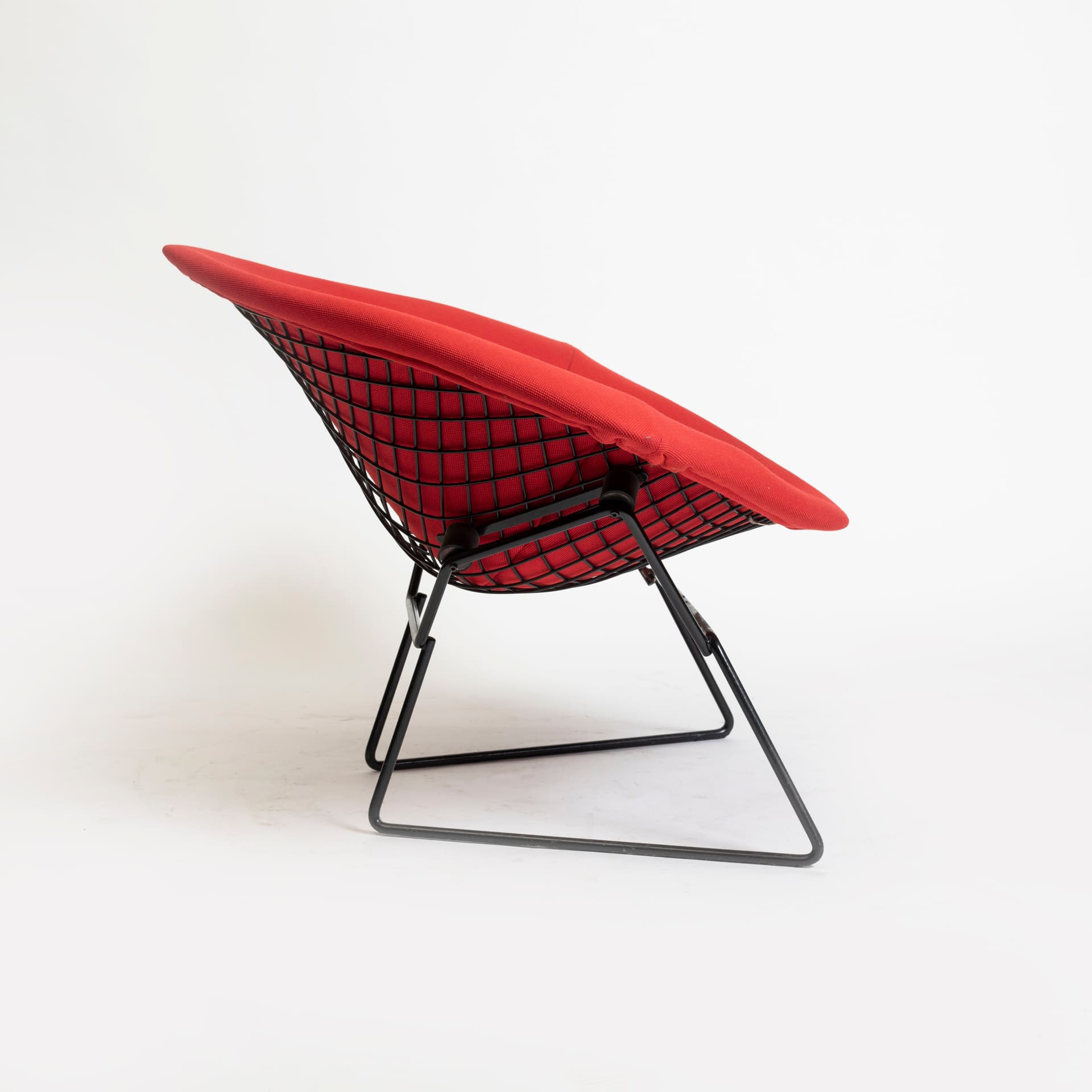Armchair Large Diamond, red, by H. Bertoia, Knoll, USA, 1960s. - 96606