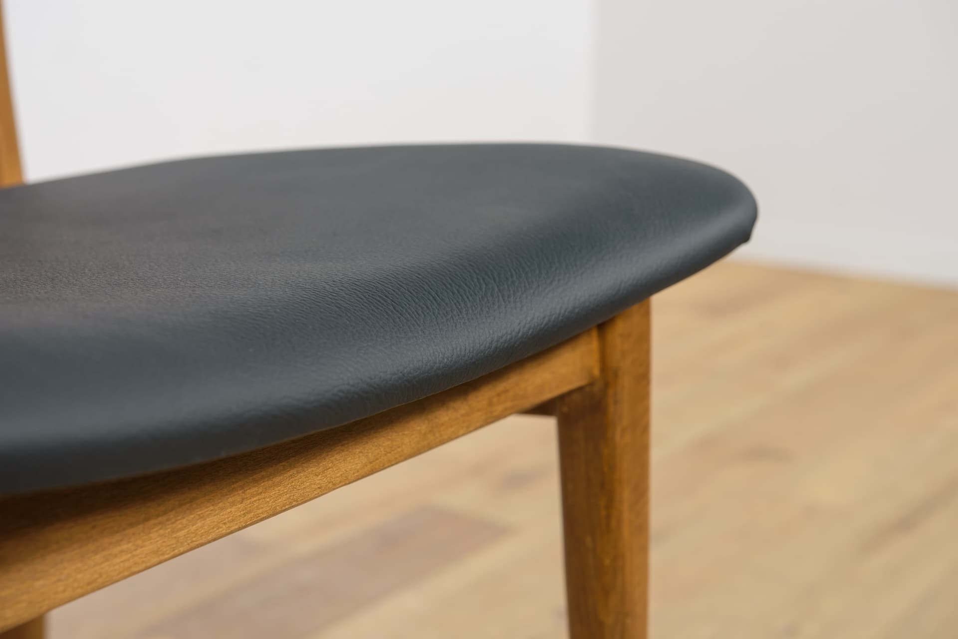 Komplet czterech krzeseł Art Deco, Wielka Brytania, lata 50. - 96629