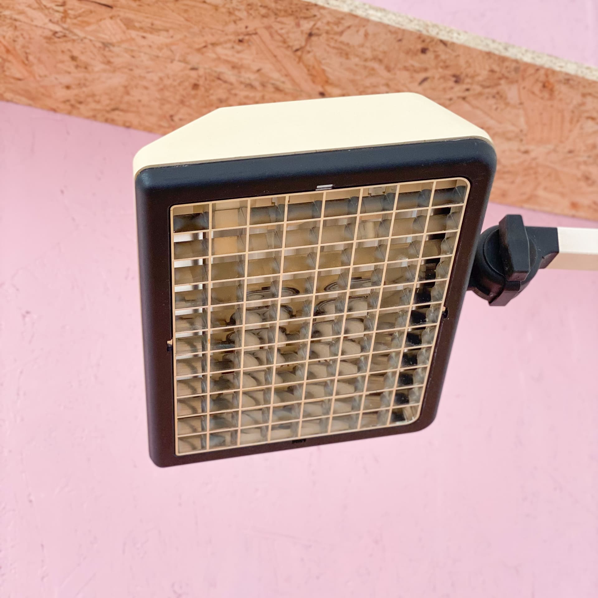 Lampa biurkowa Waldmann, beżowy, metal, lata 70. - 97064