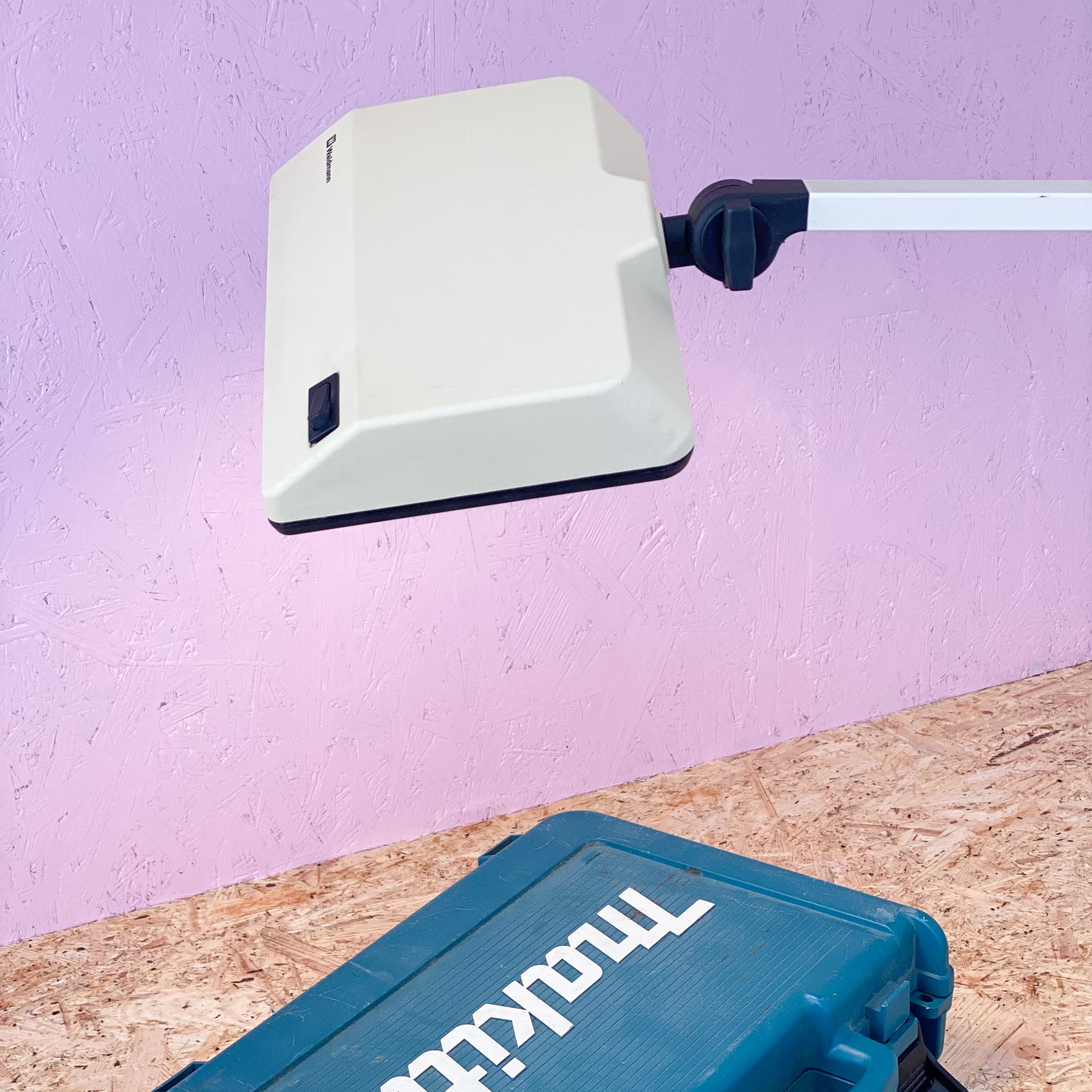 Lampa biurkowa Waldmann, beżowy, metal, lata 70. - 97070