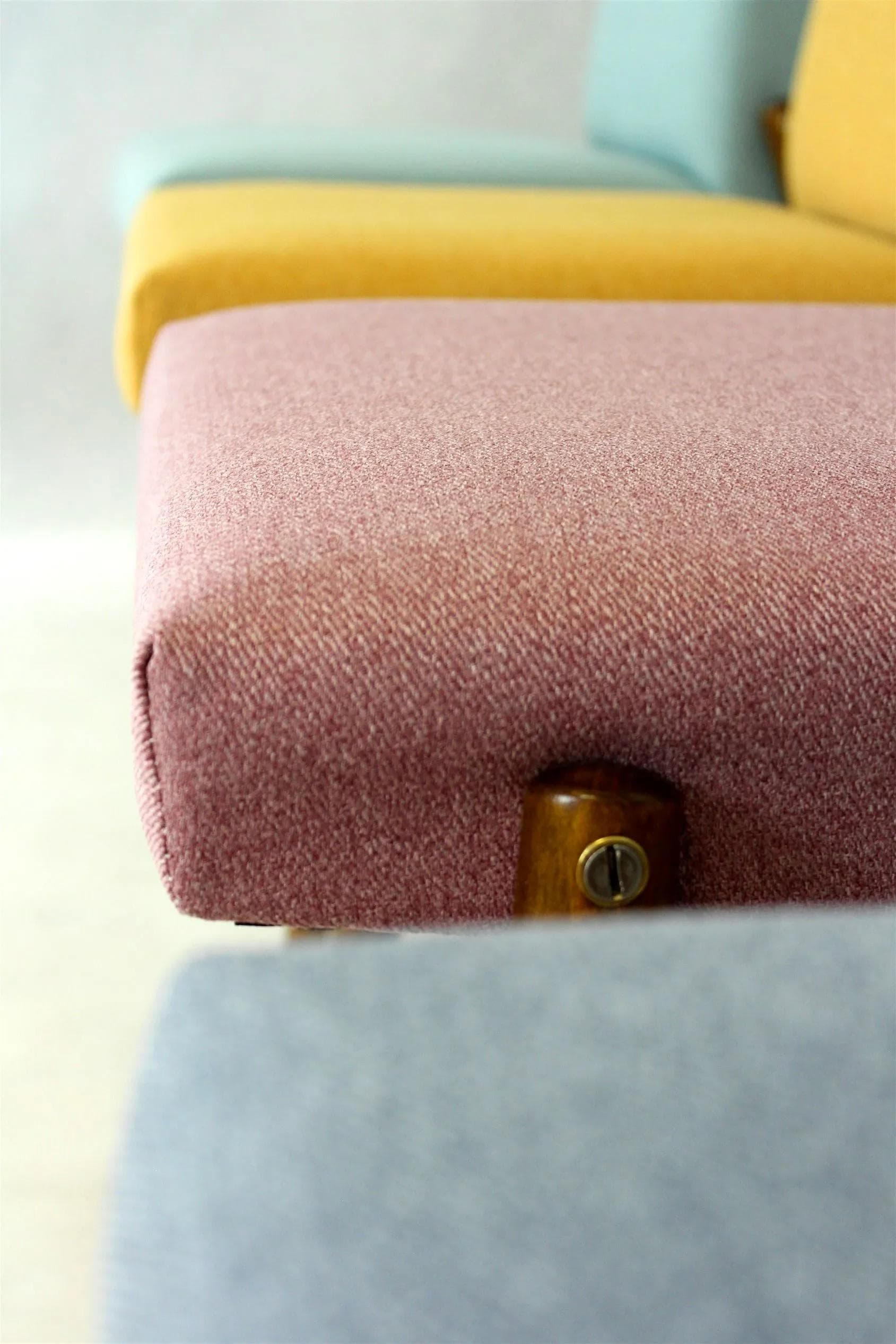 Zestaw czterech foteli, buk multikolor, Zamojskie Fabryki Mebli, Polska, lata 60. - 98399