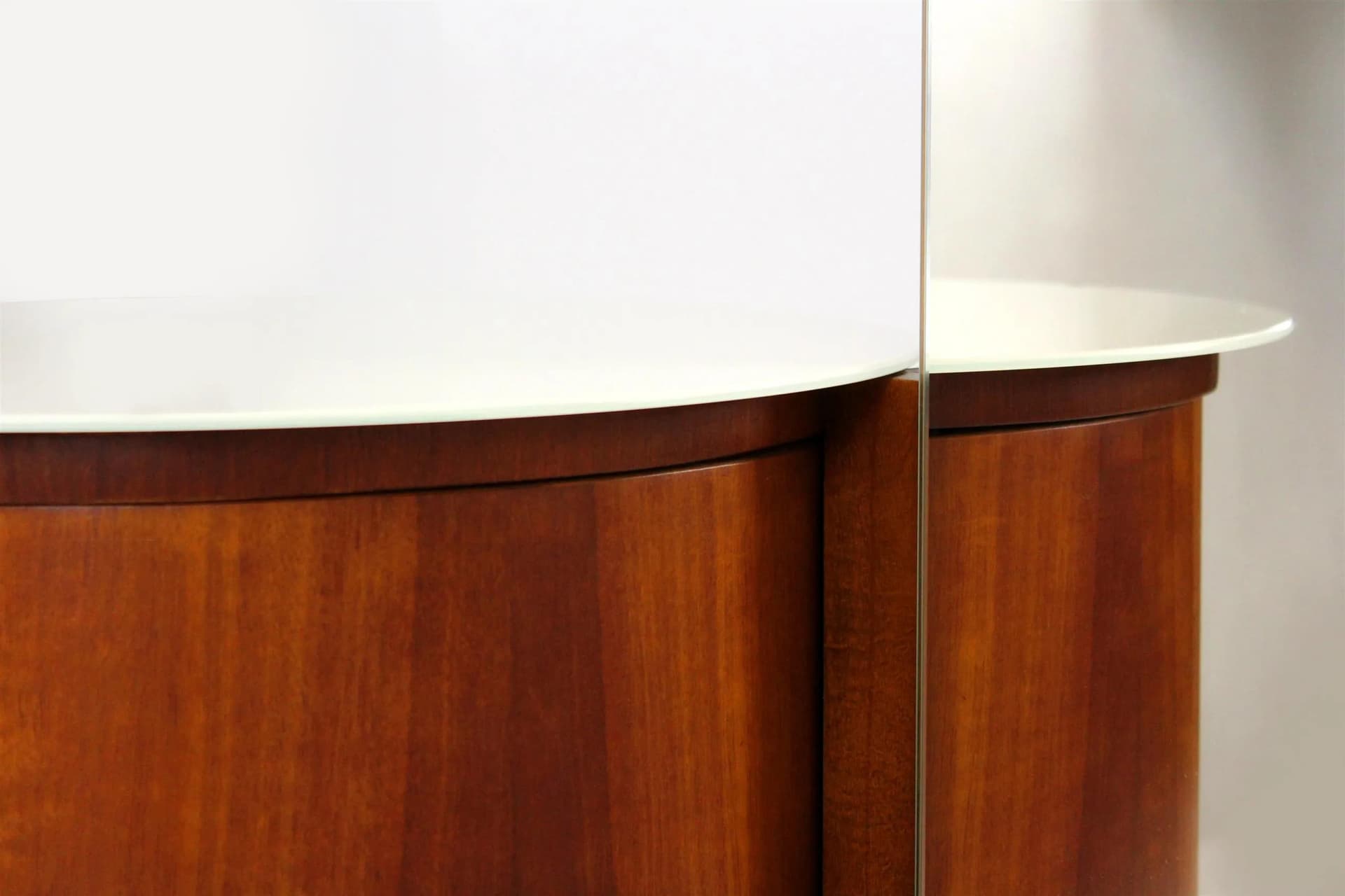 Toaletka z lustrem, brązowy, drewno, proj. J. Halabala, UP Závody, Czechy, lata 40. - 98344