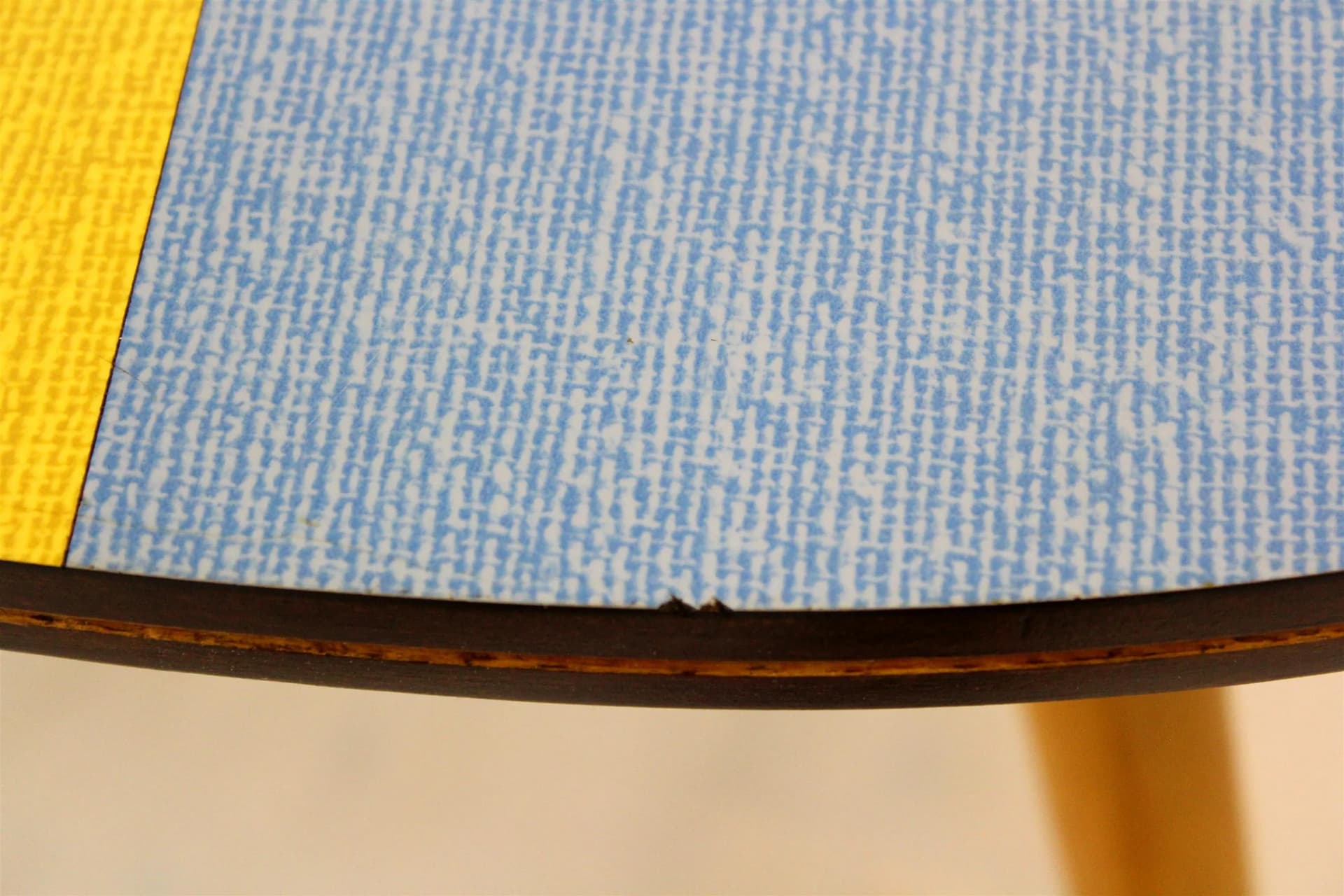 Stolik kawowy, multikolor, drewno, Drevopodnik Brno, Czechy, lata 60. - 98523