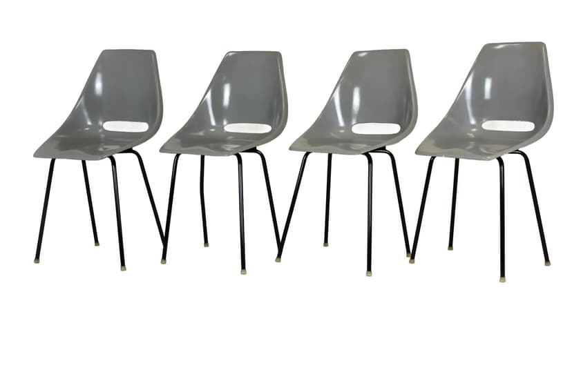 Zestaw czterech krzeseł, szare włókno szklane, metal czarny, proj. M. Navratil, Czechosłowacja, lata 60.