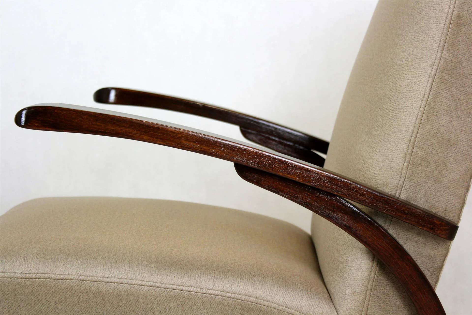 Para foteli Art Deco, beż, buk, proj. J. Halabala, Czechy, lata 40. - 98470