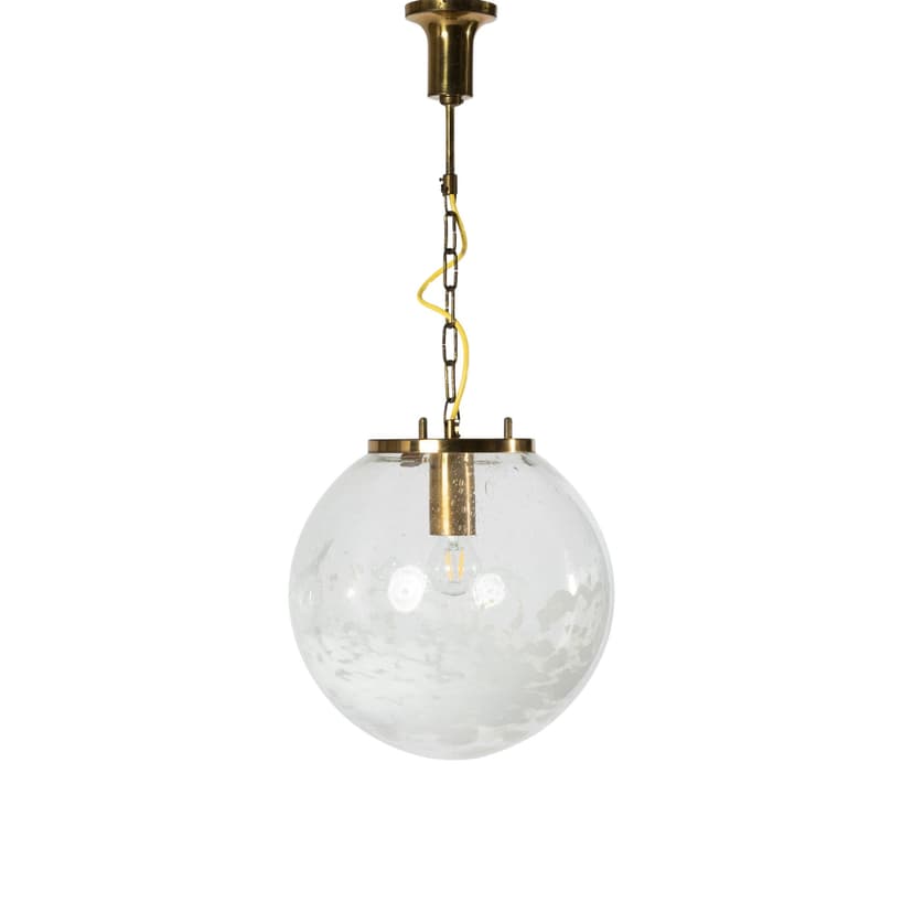 Żyrandol kulisty, transparentny, szkło, mosiądz, Kamenický Šenov, Czechosłowacja, lata 70.