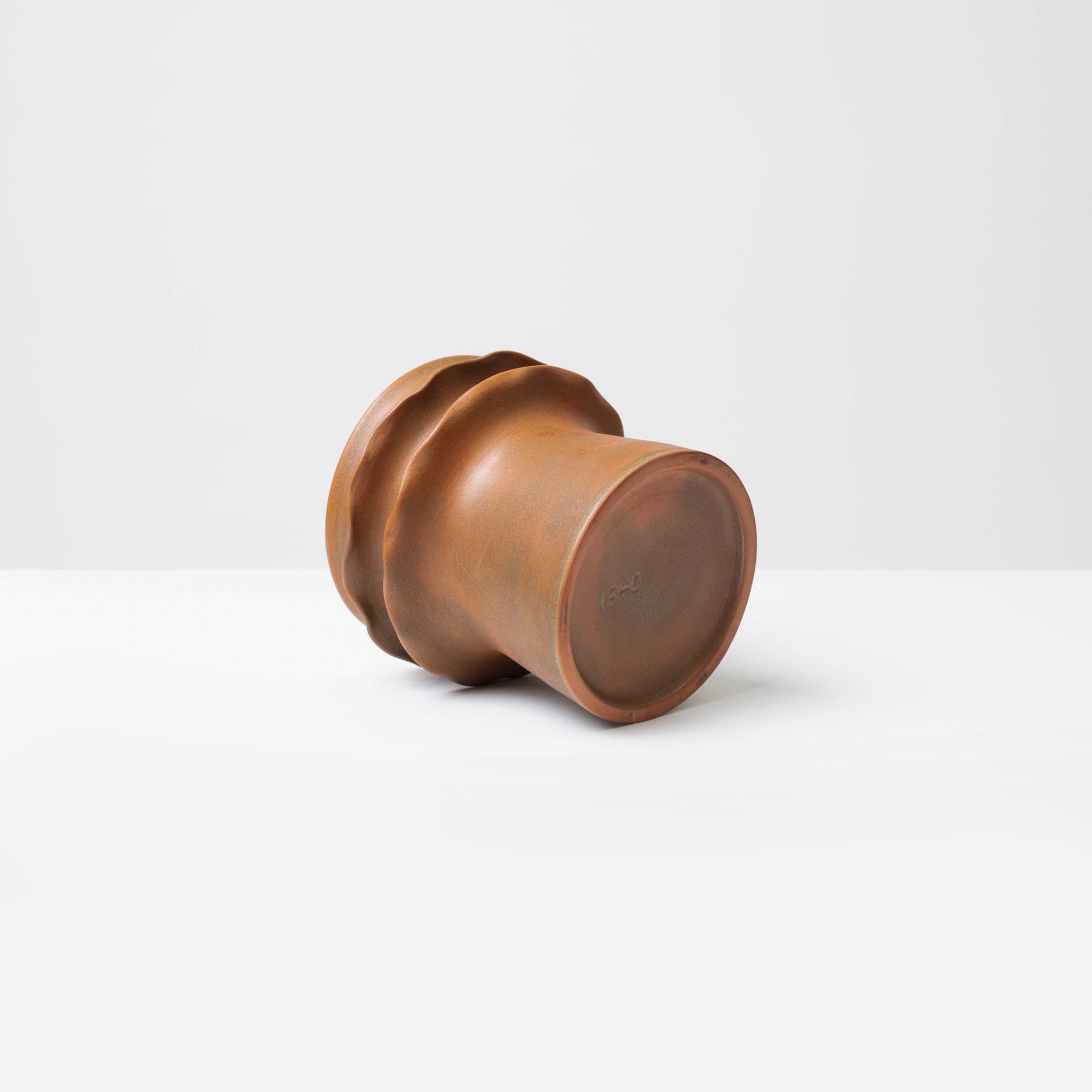 Wazon, brązowy jasny, ceramika, Czechosłowacja, lata 60. - 98676