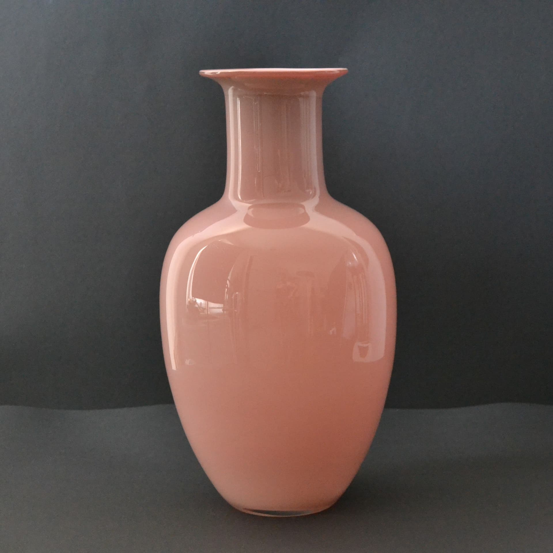 Wazon, różowy, szkło, proj. J. Słuczan-Orkusz, Polska, lata 80. - 98806