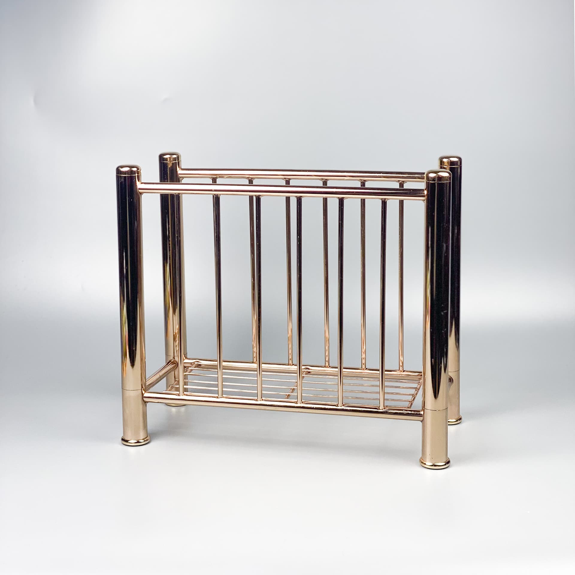 Magazine Rack Art Deco, golden brass, Germany, 1970s. - 98872