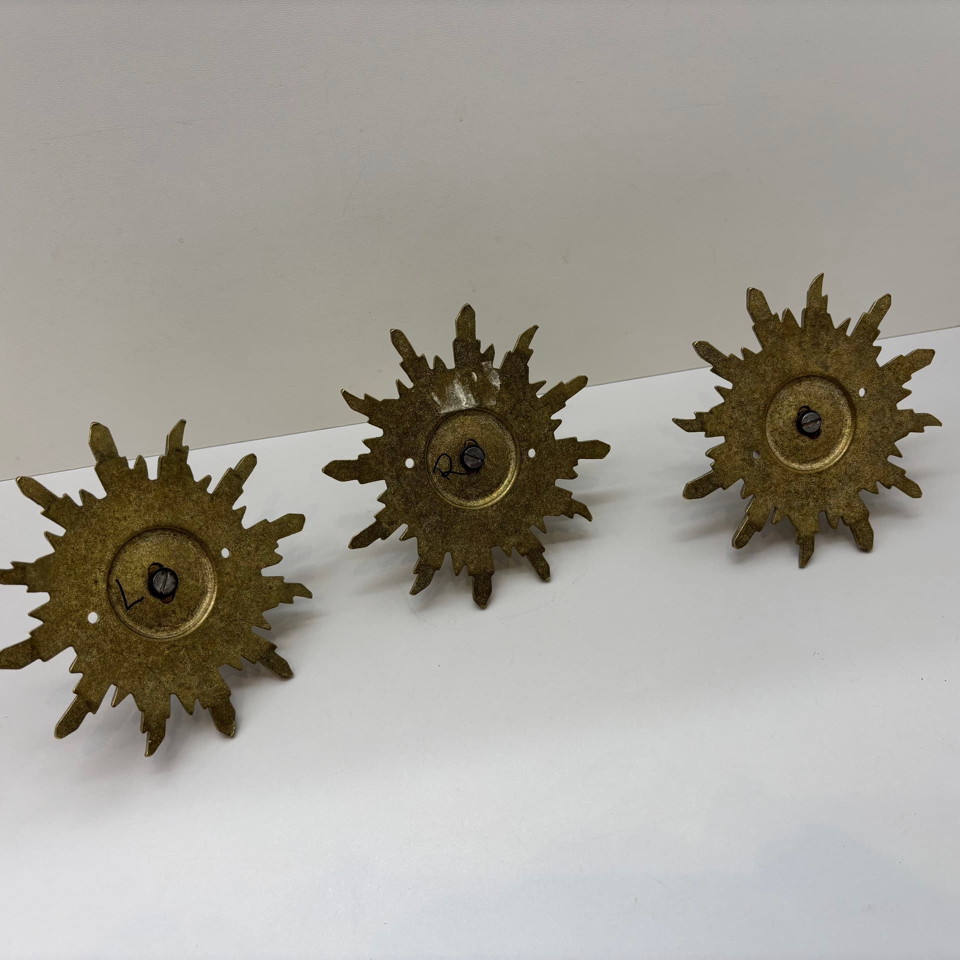 Zestaw trzech wieszaków Art Deco, mosiądz złoty, Niemcy, lata 60. - 98884