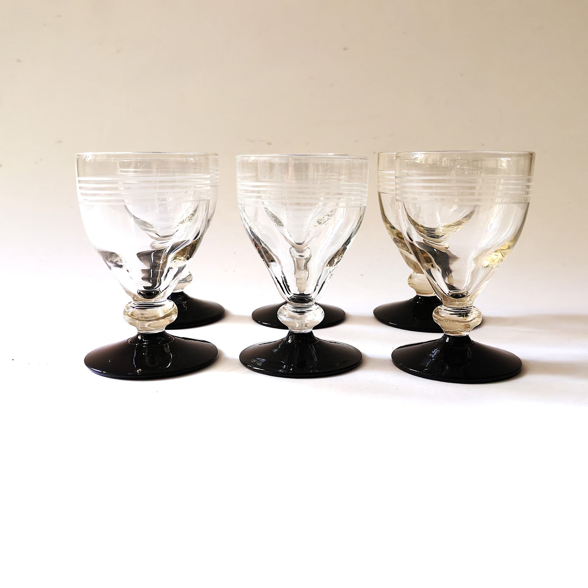 Zestaw sześciu kieliszków Hørsholm, szkło transparentne czarne, Holmegaard, Dania, lata 40. - 99300