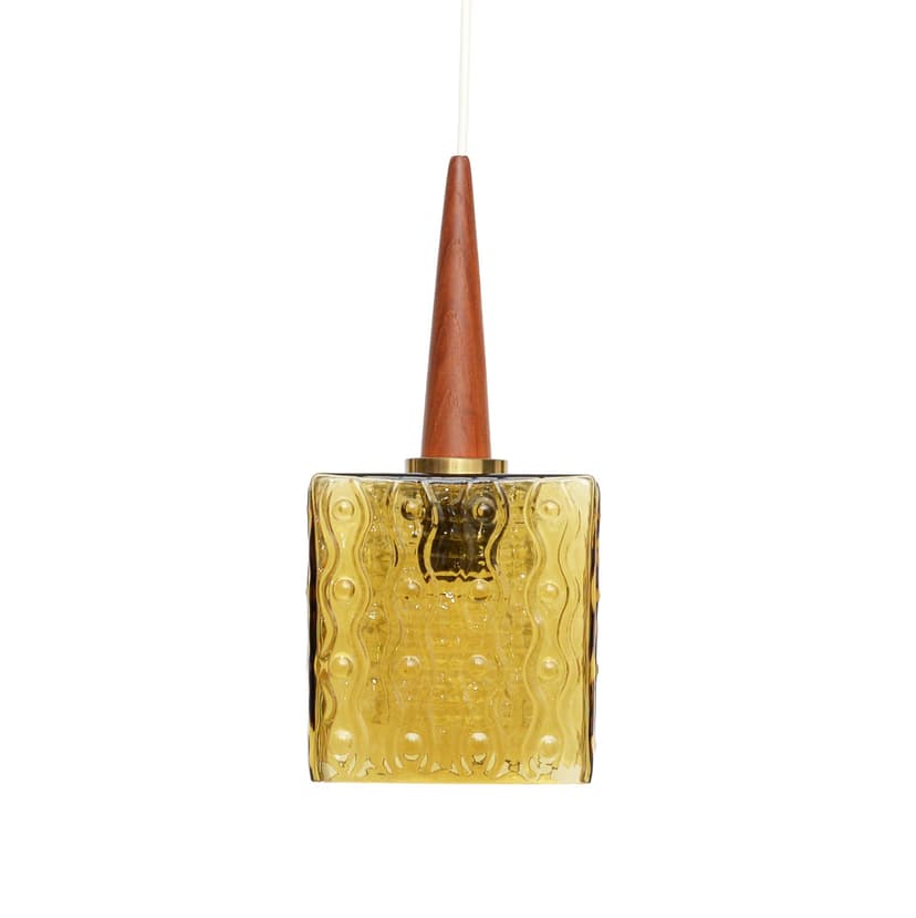 Lampa wisząca, szkło bursztynowe, drewno tekowe, mosiądz, proj. C. Fagerlund, Szwecja, lata 70.