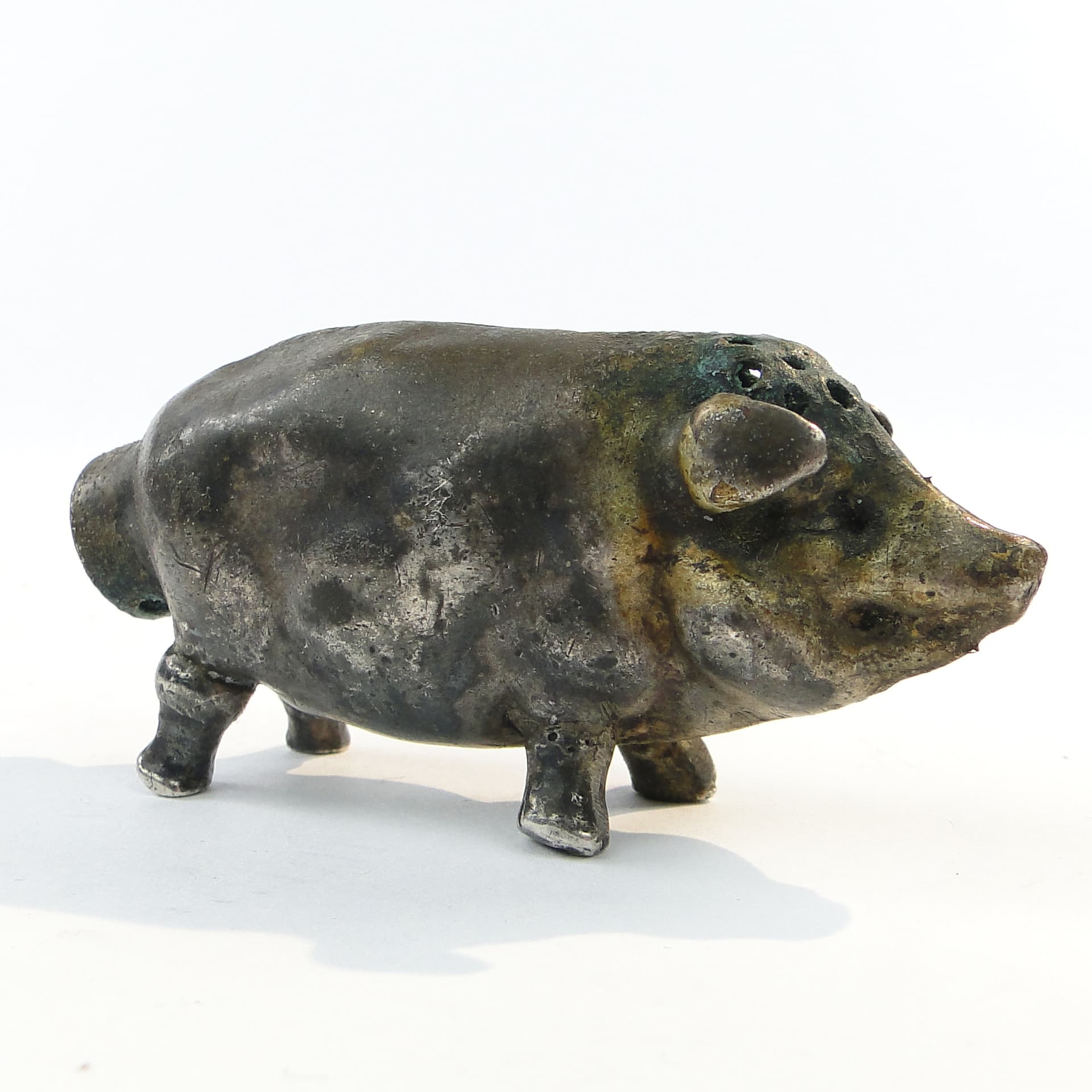 Solniczka figuralna, mosiądz srebrzony, Niemcy, XIX w. - 100945