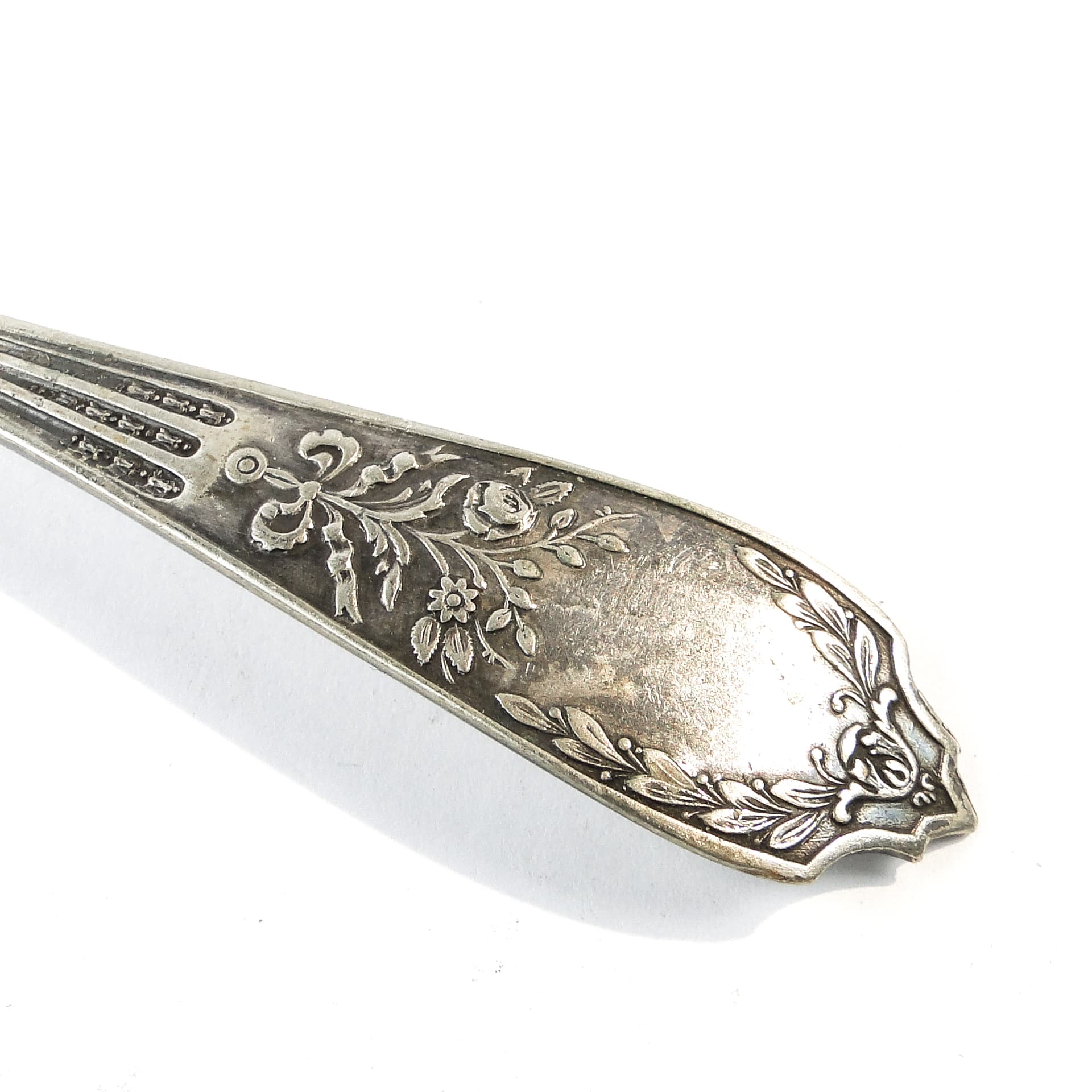 Art Deco sugar spoon, silver-plated brass, Platerstyl, Poland, 1930s. - 101558