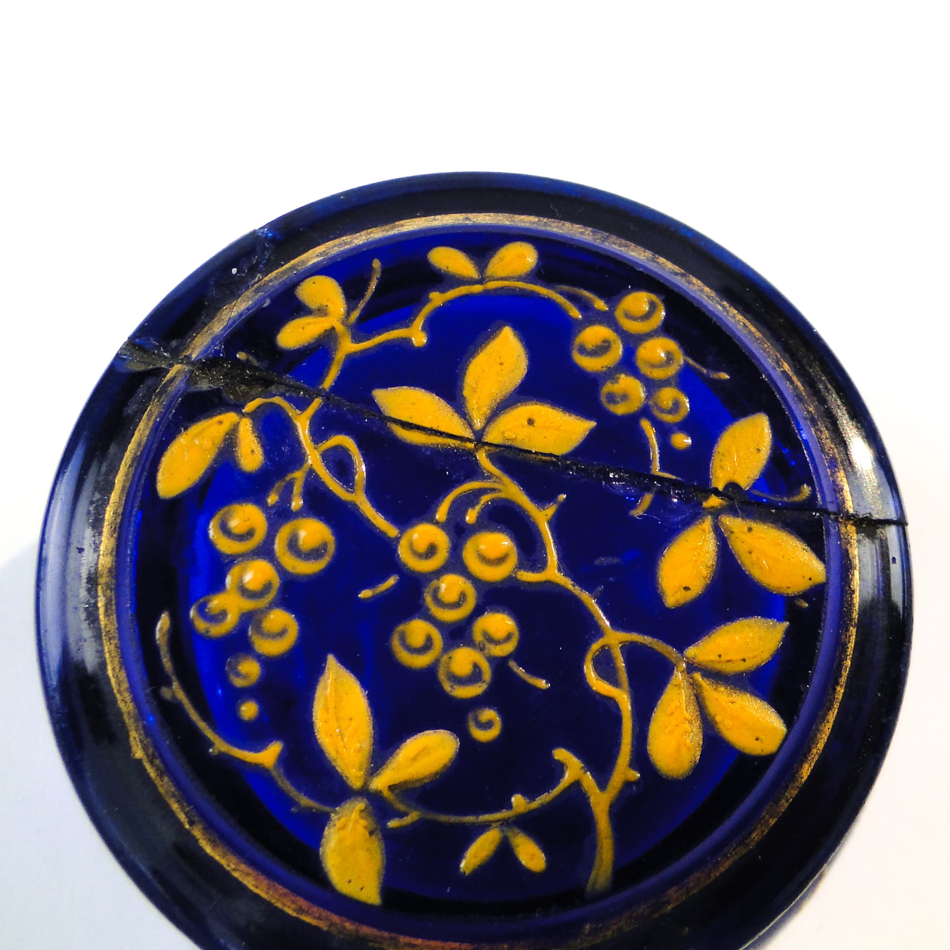 Art Nouveau pill box, glass, Austria, early 20th c. - 102211