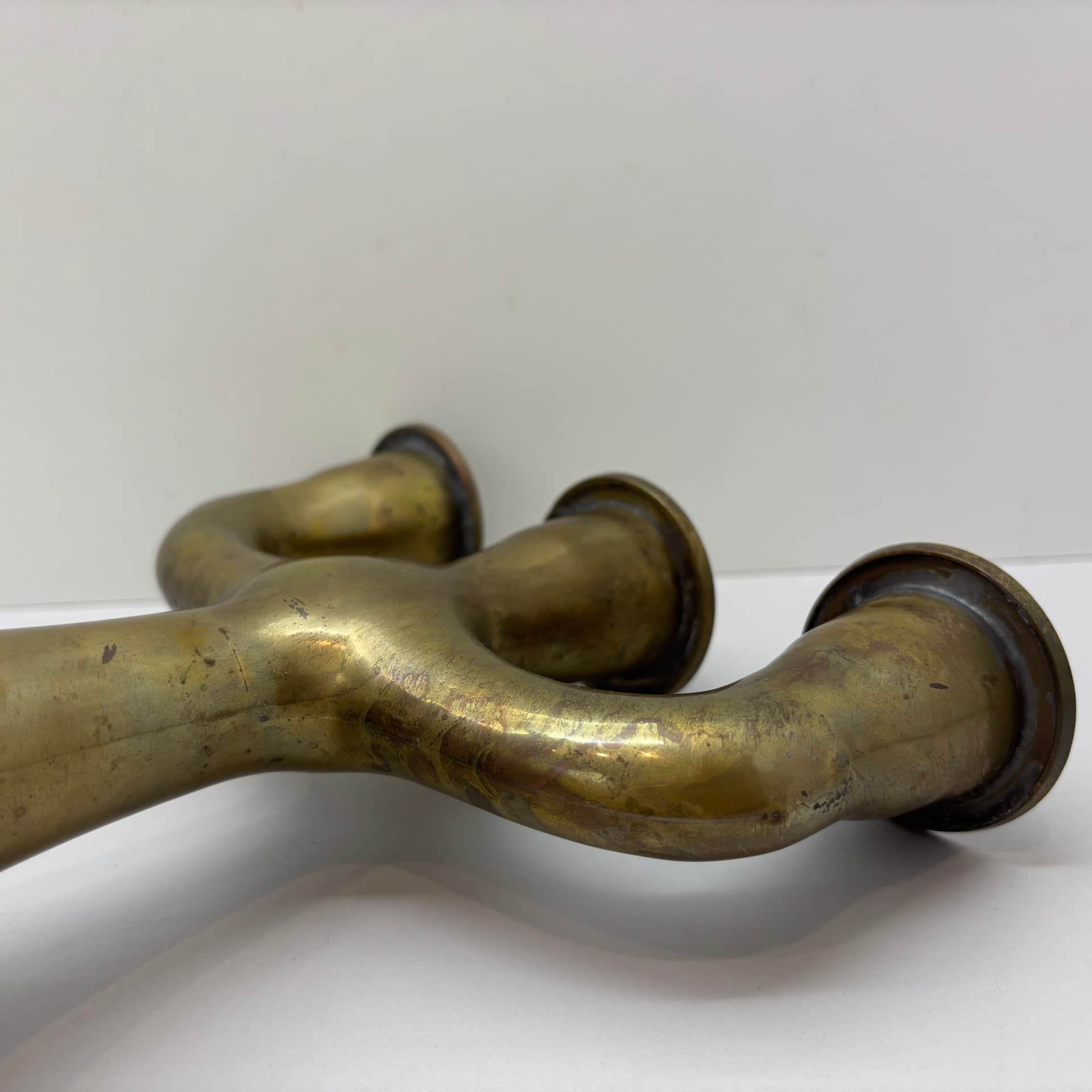 Candlestick Brutalist, golden brass, Denmark, 1970s. - 102550