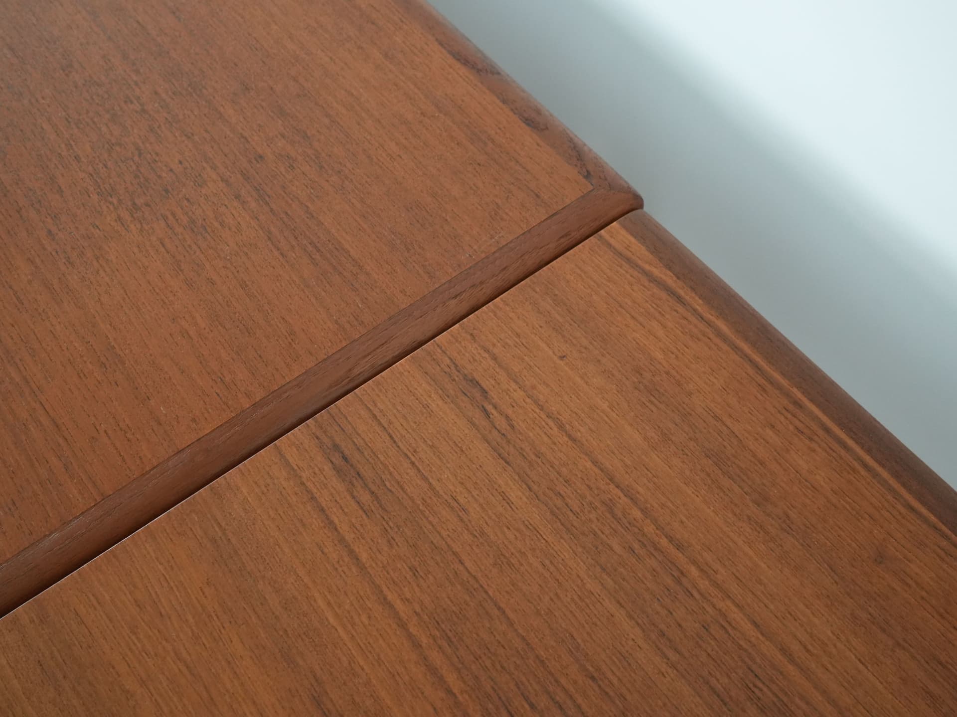 Dining table, light brown teak, Denmark, 1970s. - 102637