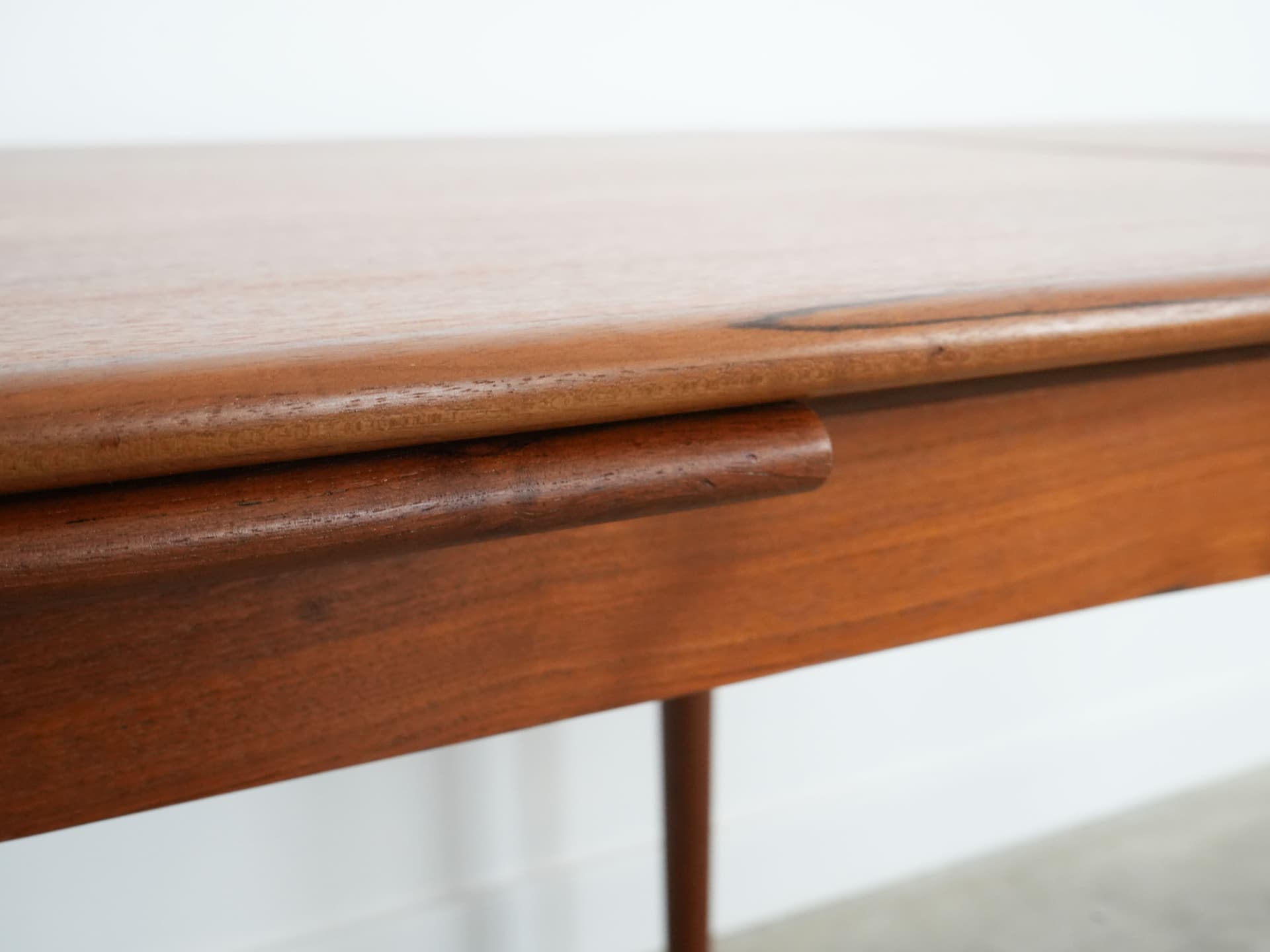 Dining table, light brown teak, Denmark, 1970s. - 102636