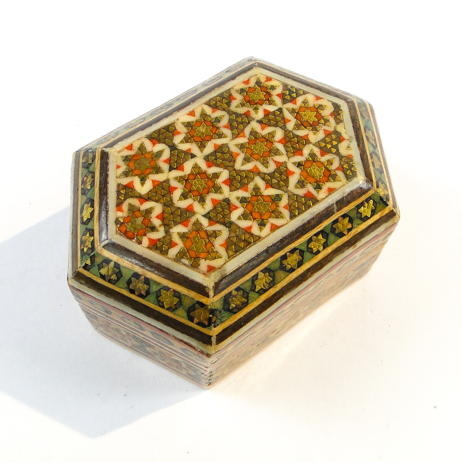 Oriental Mosaic Pillbox, wood, Poland, 1970s - 103602
