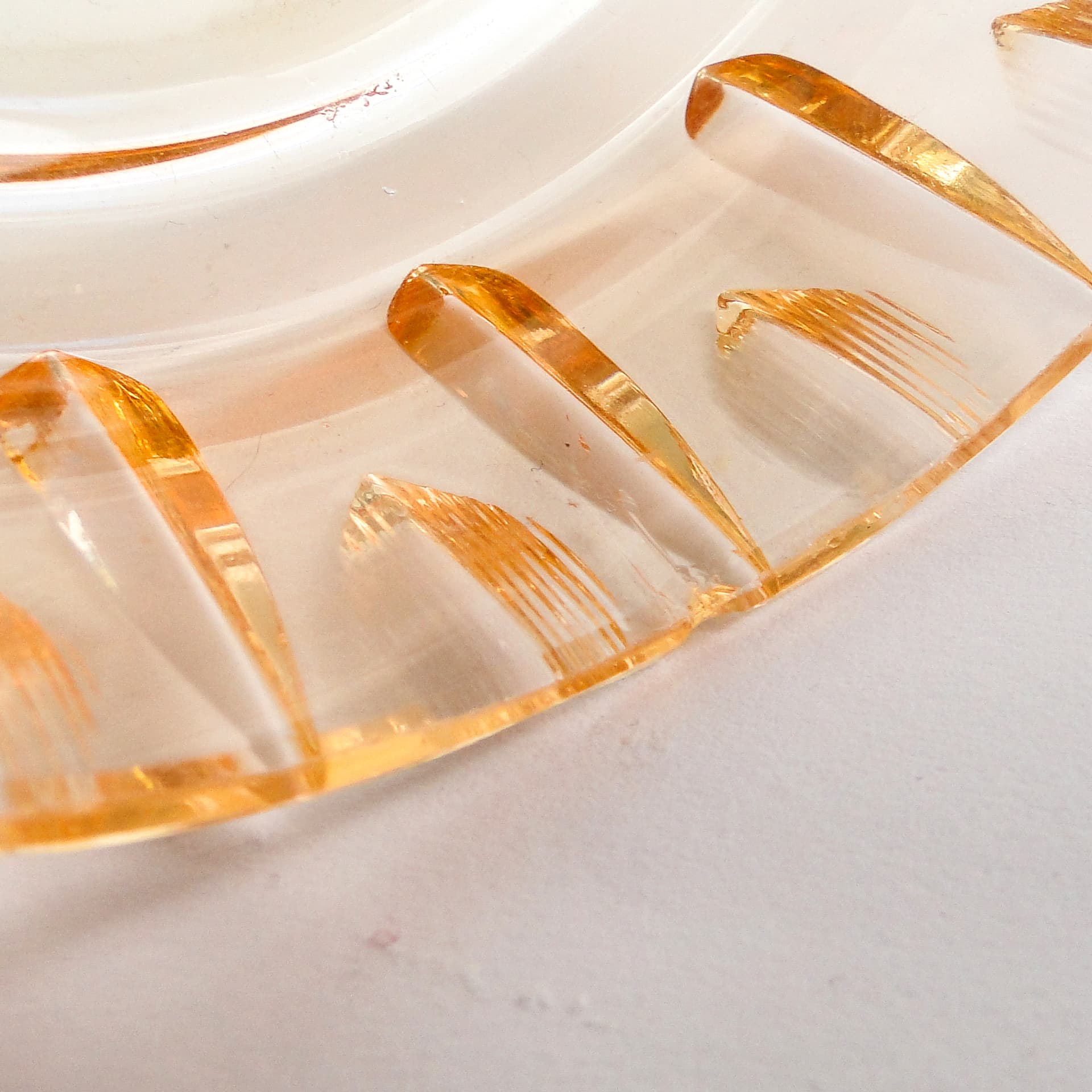 Art Deco bonbonniere, orange glass, Poland, 1930s. - 103755