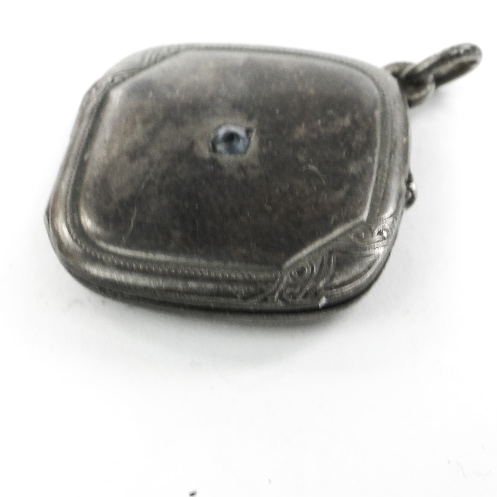 Locket, Sweden, 1950s - 103834