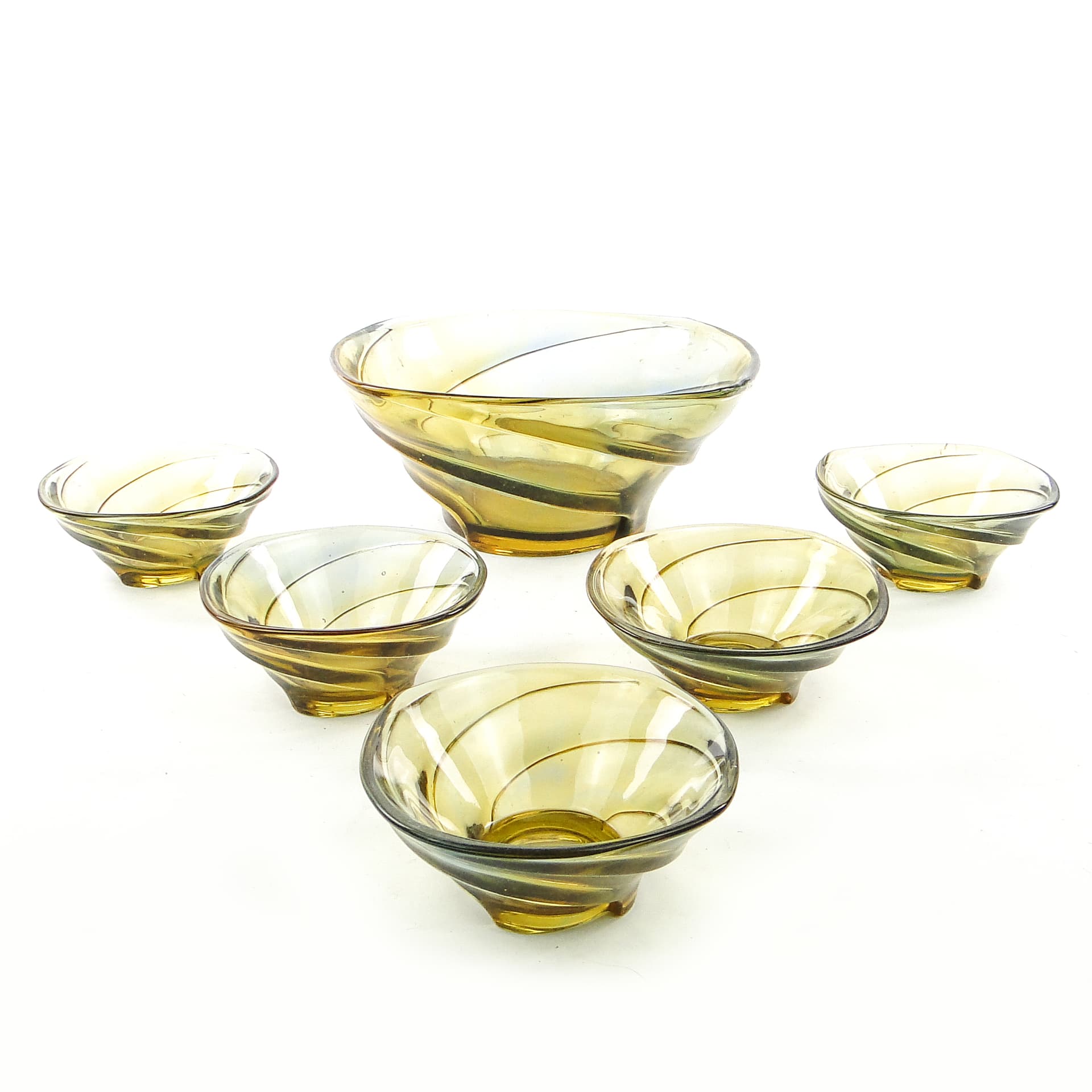 Wir salad bowl set, mid-century modern, amber-yellow pressed glass, Ząbkowice, Poland, 1970s. - 104362