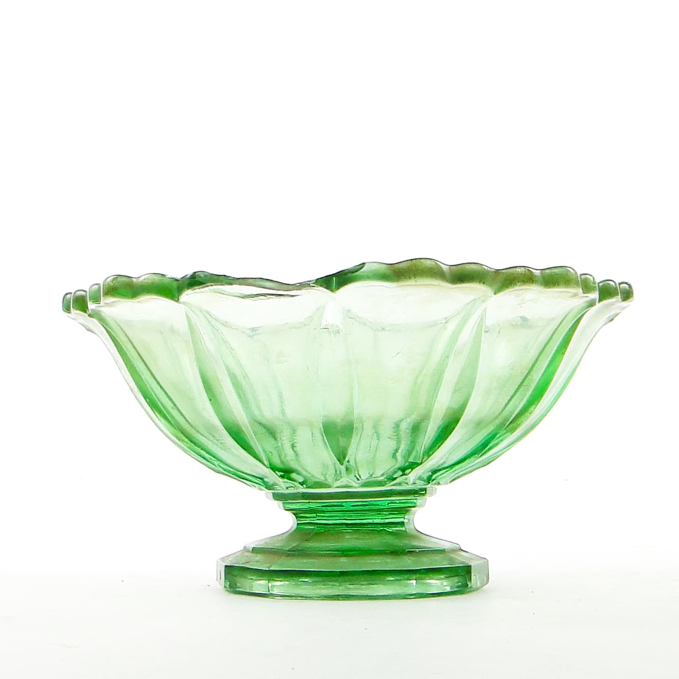 Centerpiece, mid-century modern, turquoise glass, Ząbkowice, Poland, 1950s. - 104774
