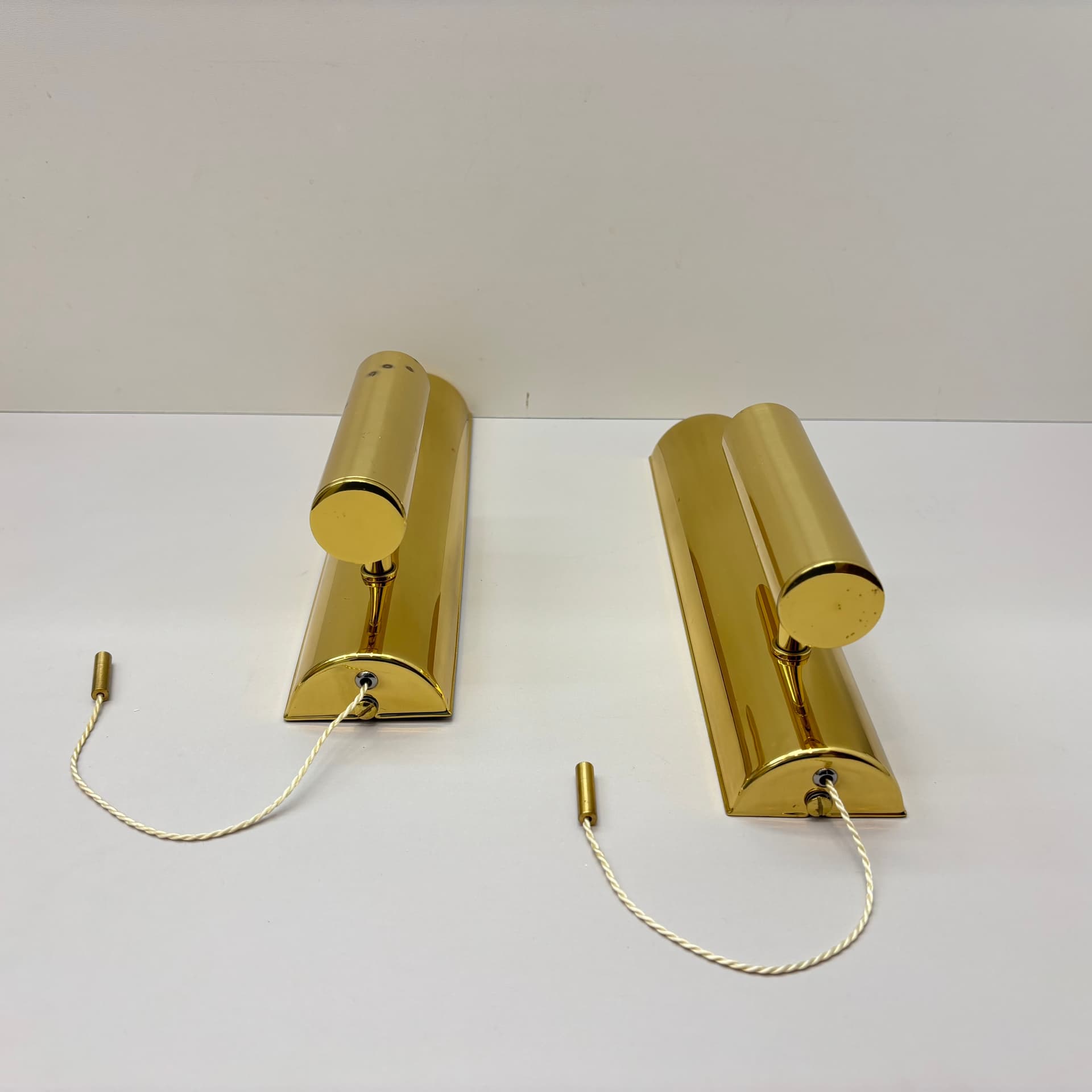 Pair of wall sconces, golden brass, Germany, 1970s. - 104821