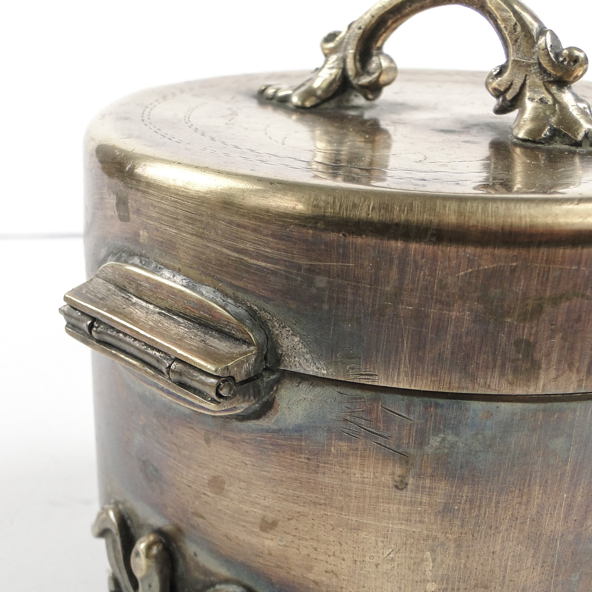 Cukiernica Art Nouveau, mosiądz srebrzony, Węgry, początek XX w. - 105686