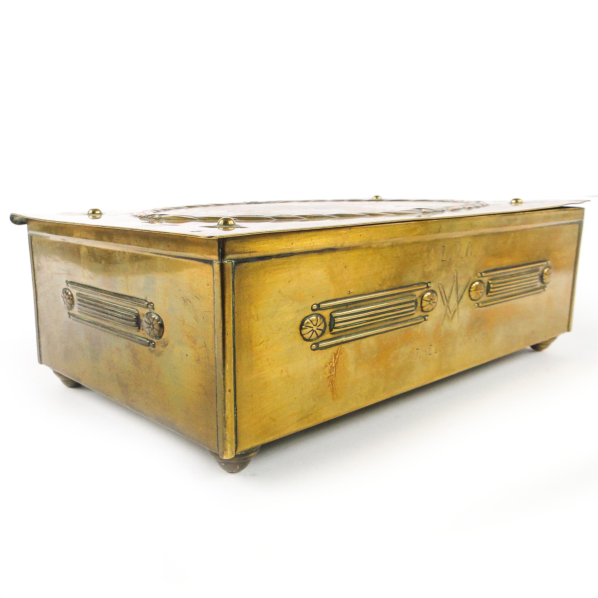 Art Nouveau humidor, brass, wood, WMF, Germany, early 20th c. - 106638