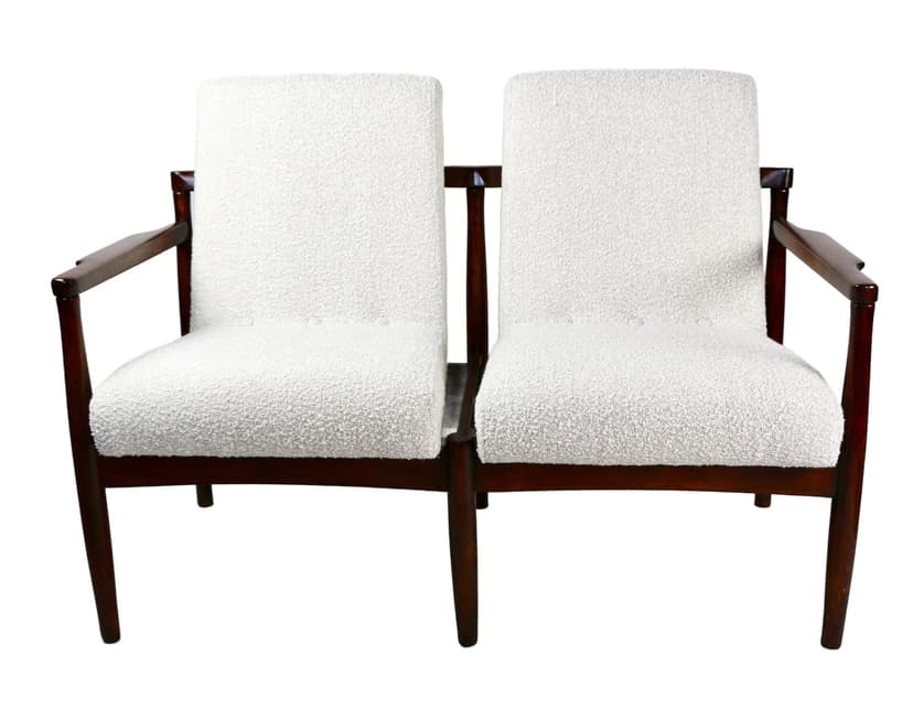 Sofa dwuosobowa, boucle, drewno, lata 70.