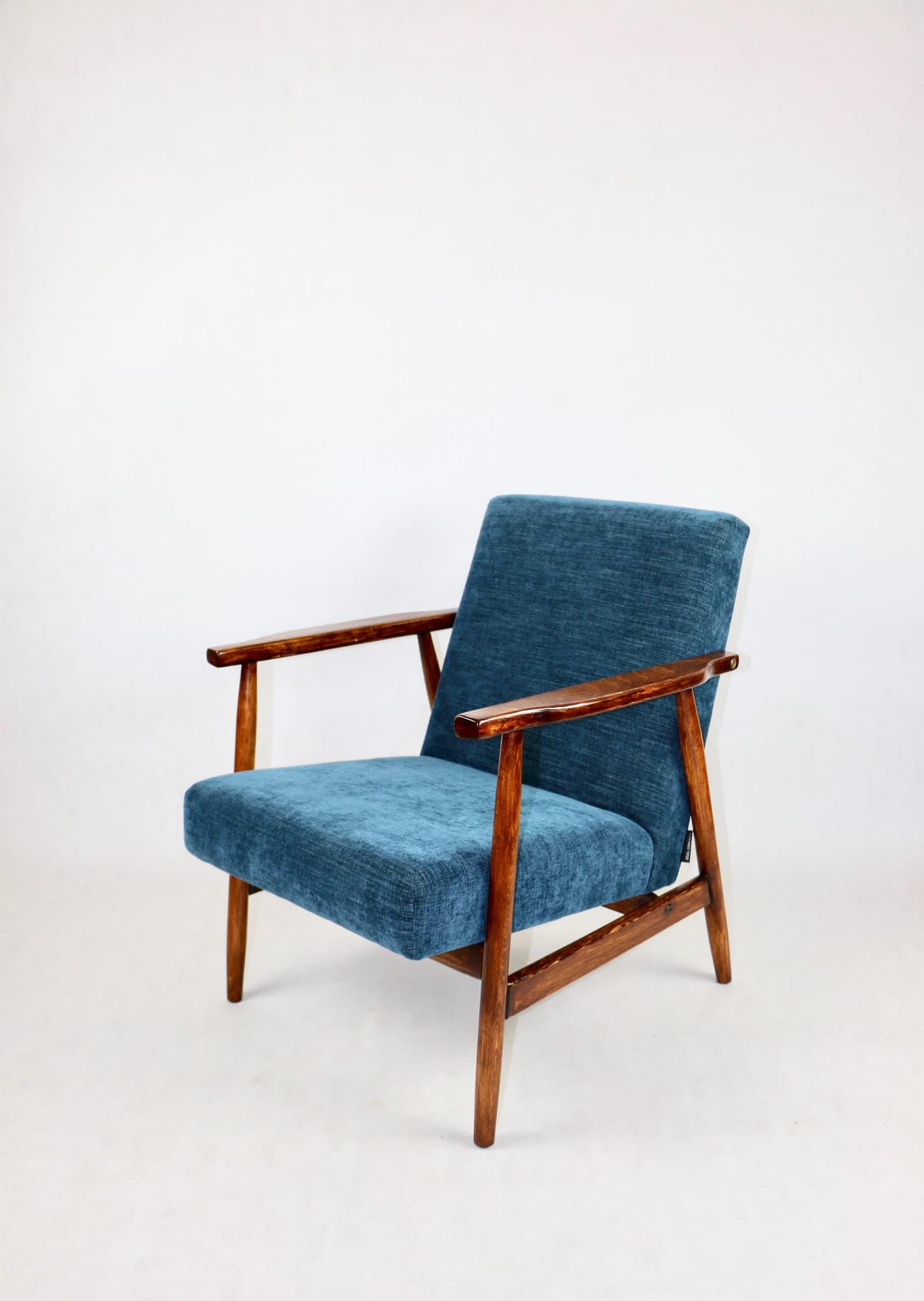 Armchair, navy blue jeans, walnut, Zakład Mebli Giętych w Radomsku, Poland, 1970s. - 108089