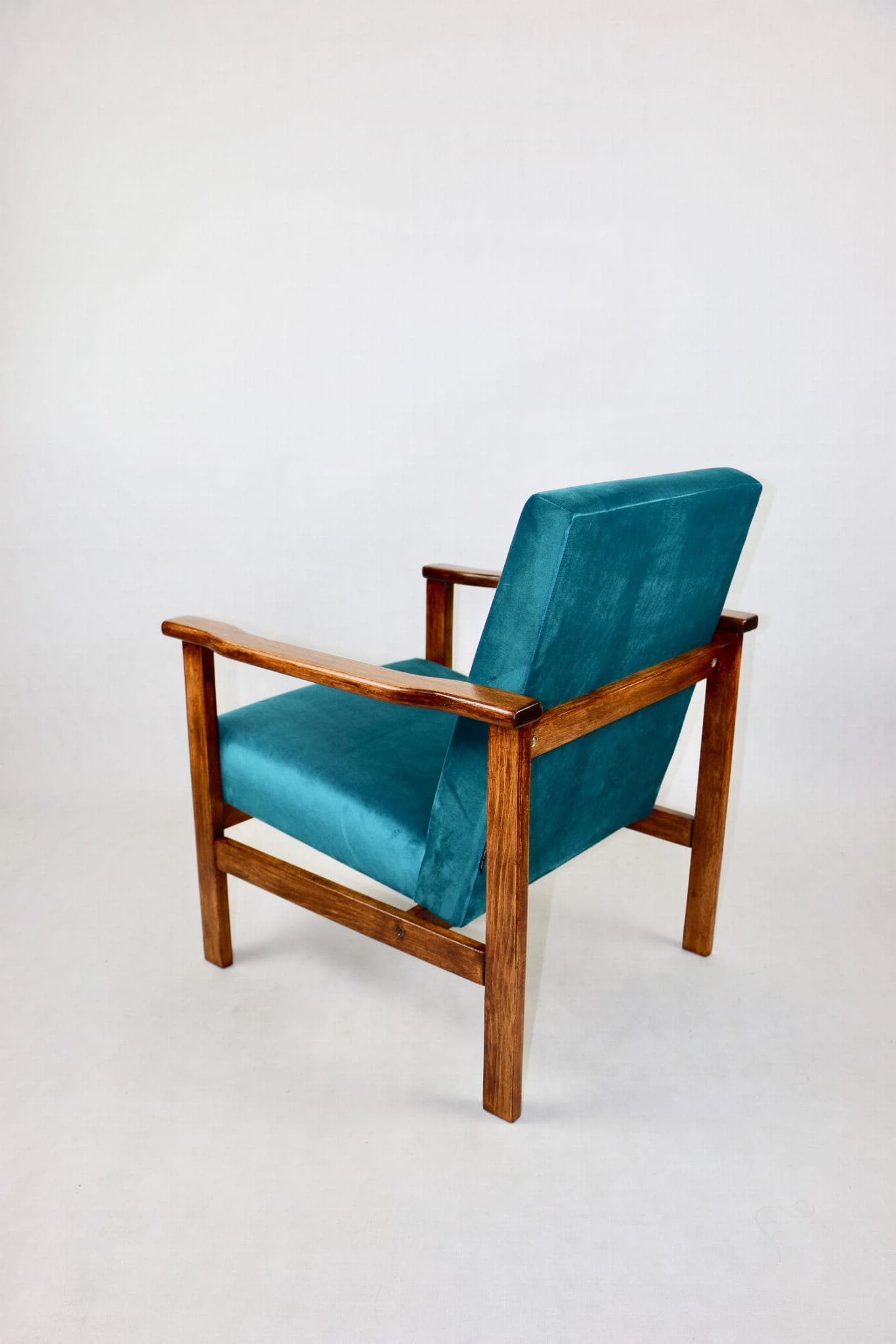 Armchair, turquoise, velvet, wood, 1970s. - 108049