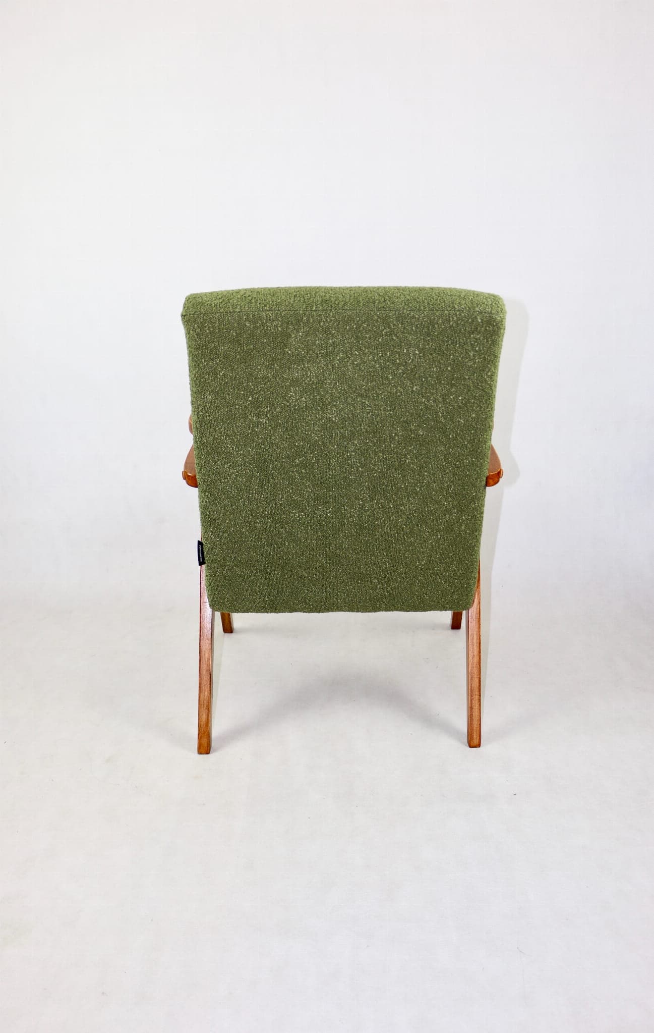 Armchair, green bouclé, walnut, Poland, 1970s. - 108041