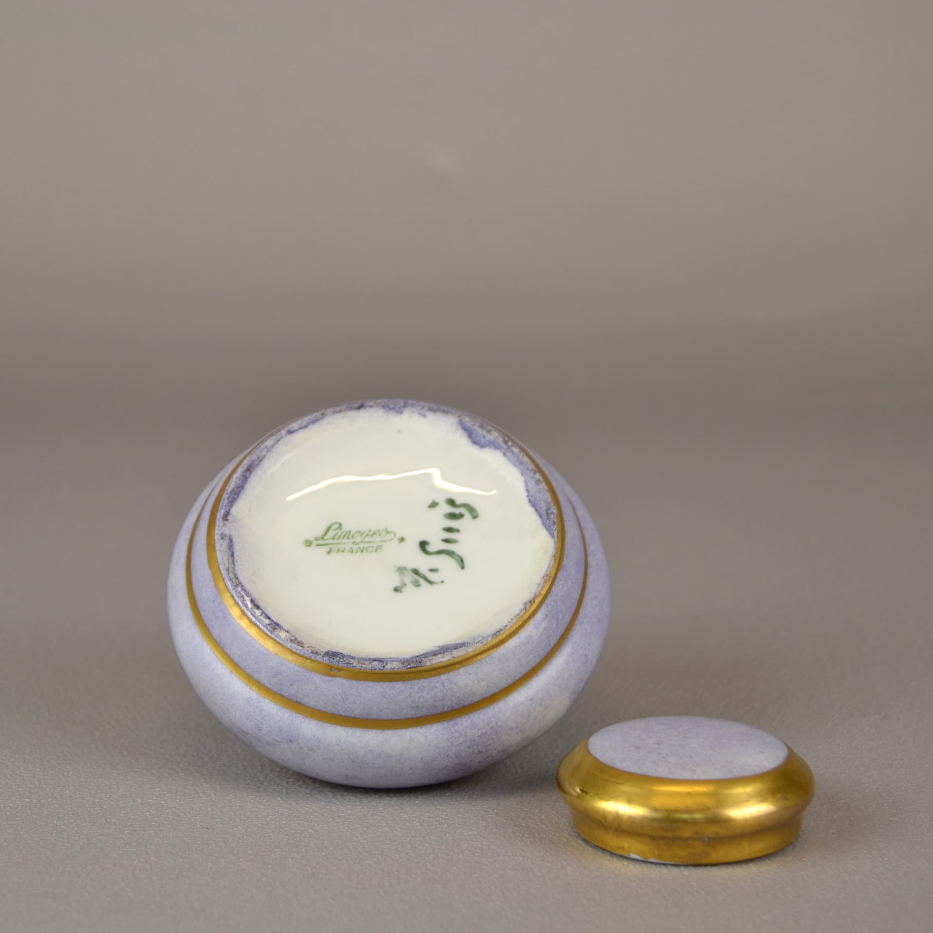 Kałamarz, styl Napoleon III, porcelana fioletowa, Francja, XIX w. - 842