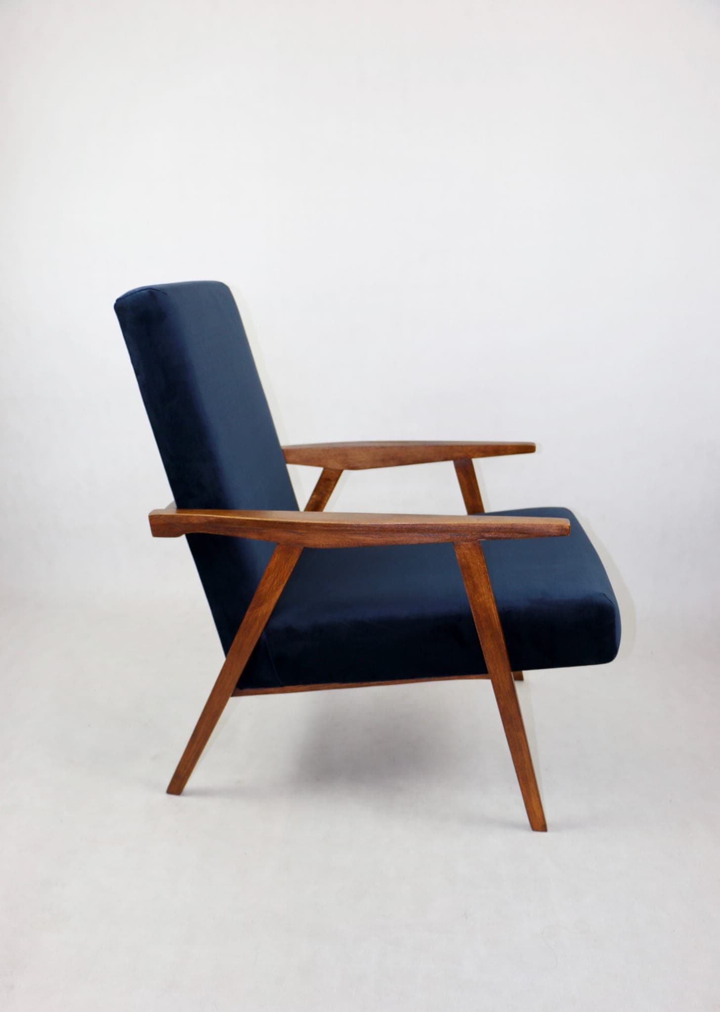 Armchair Vintage Loft, navy blue velvet, walnut, Poznańskie Fabryki Mebli, Poland, 1970s. - 108033