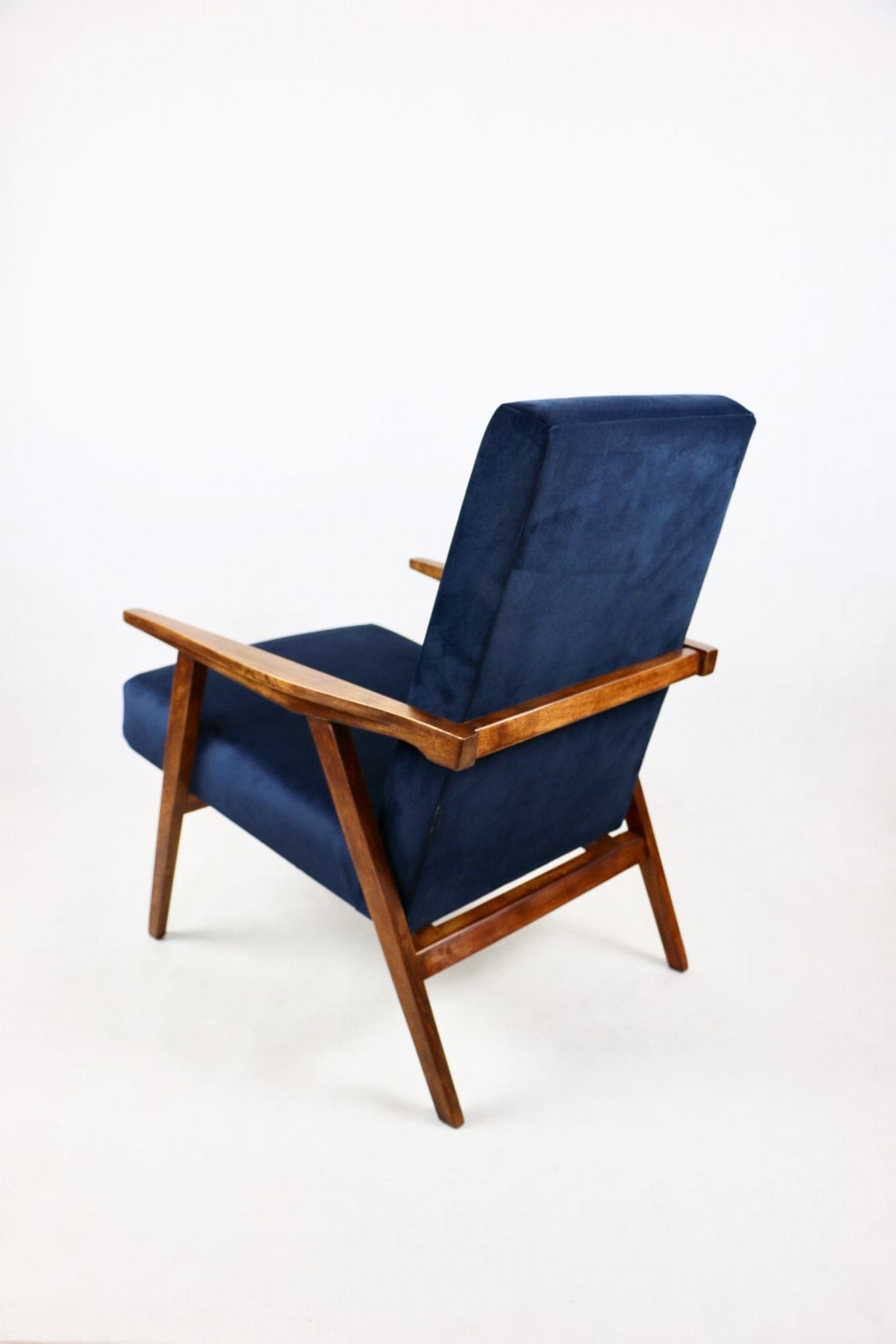 Armchair Vintage Loft, navy blue velvet, walnut, Poznańskie Fabryki Mebli, Poland, 1970s. - 108030